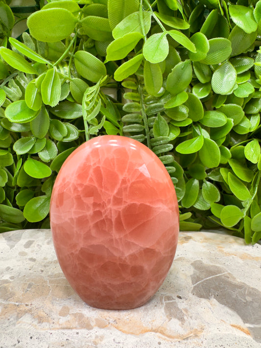 Standing Rose Calcite 304g