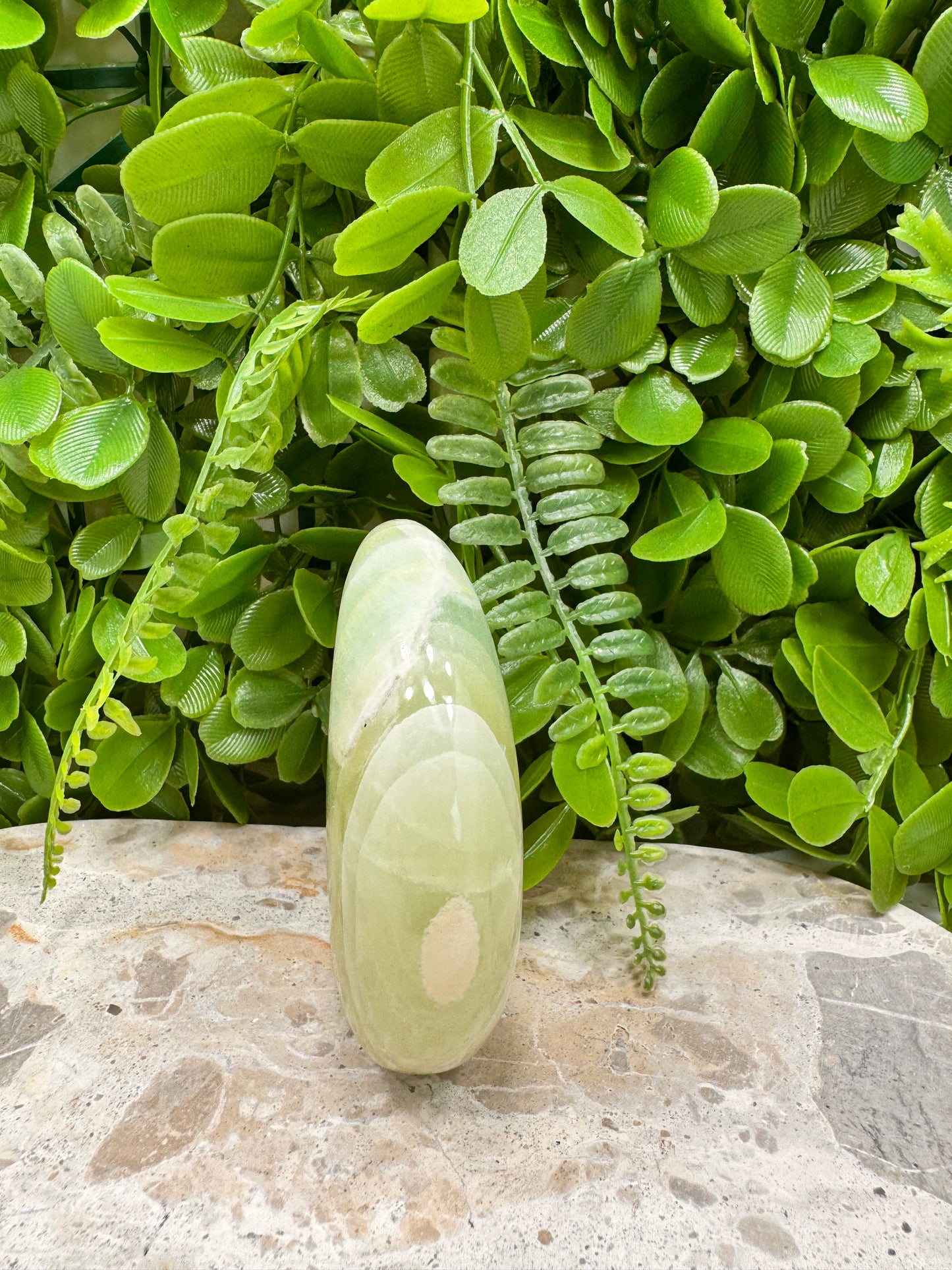 Pistachio Calcite Moon 250g