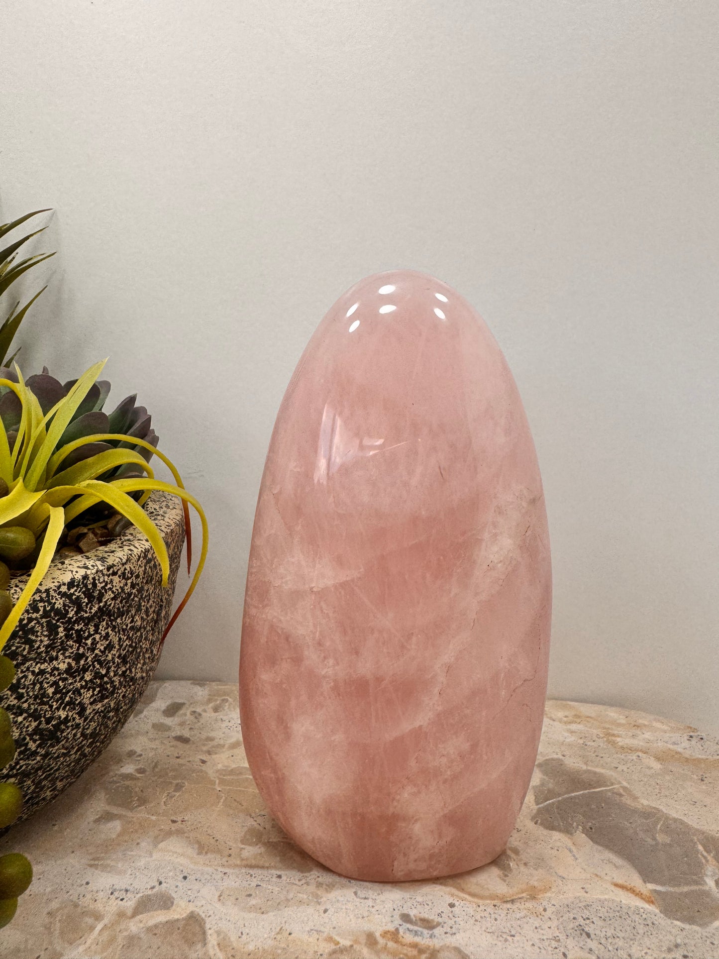 Rose Quartz Freeform 714g