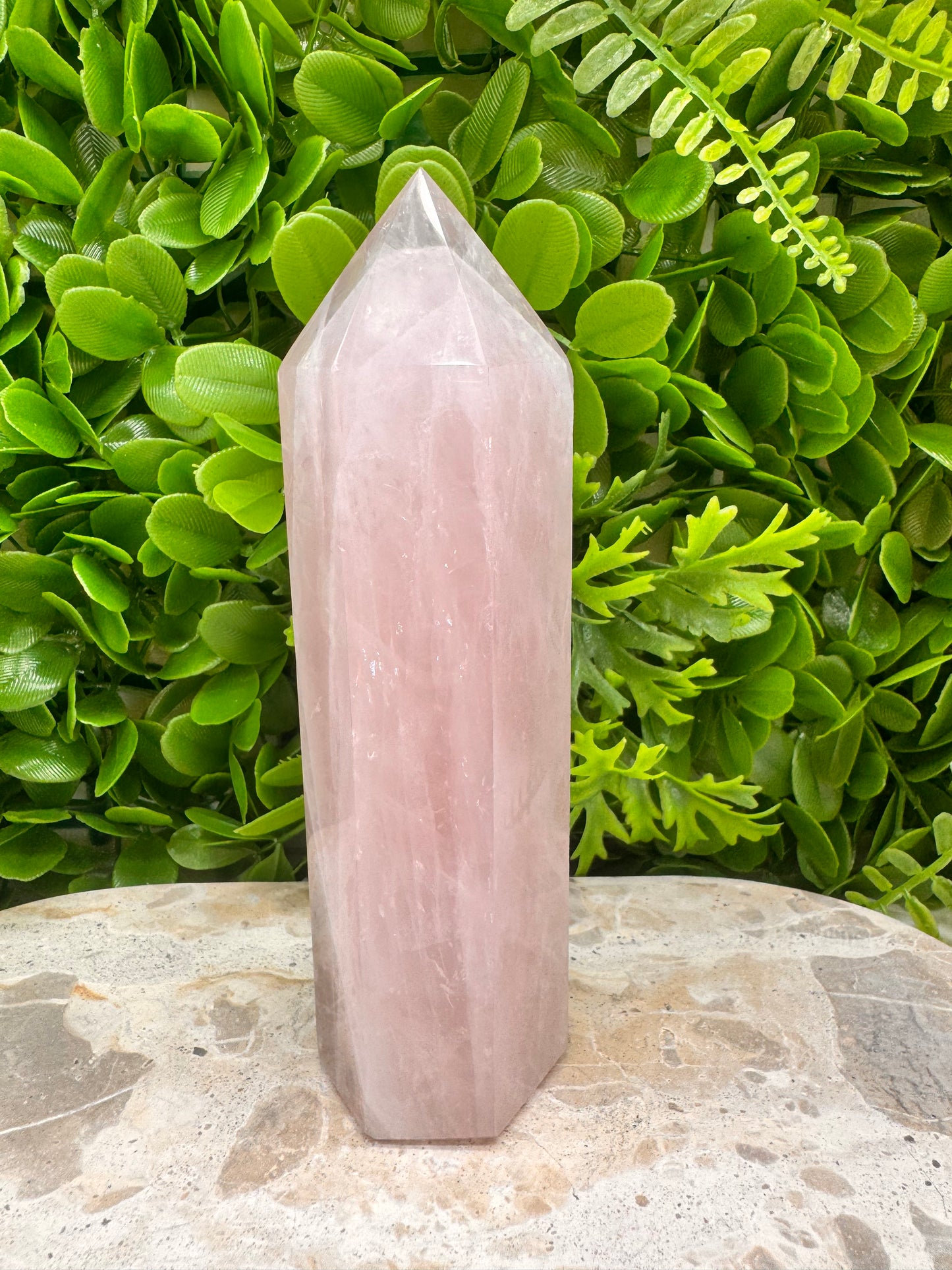Lavender Rose Quartz Tower 512g