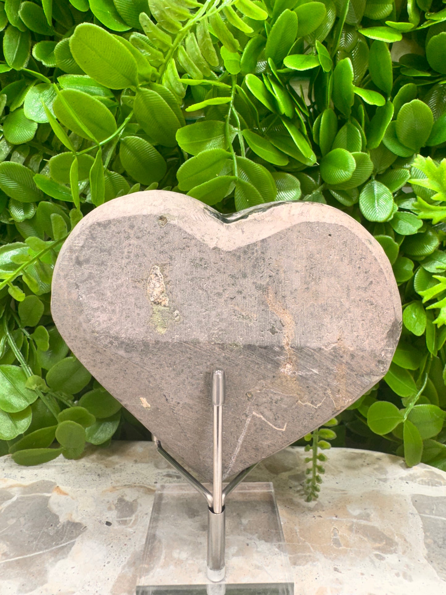 Amethyst Druzy Heart 910g