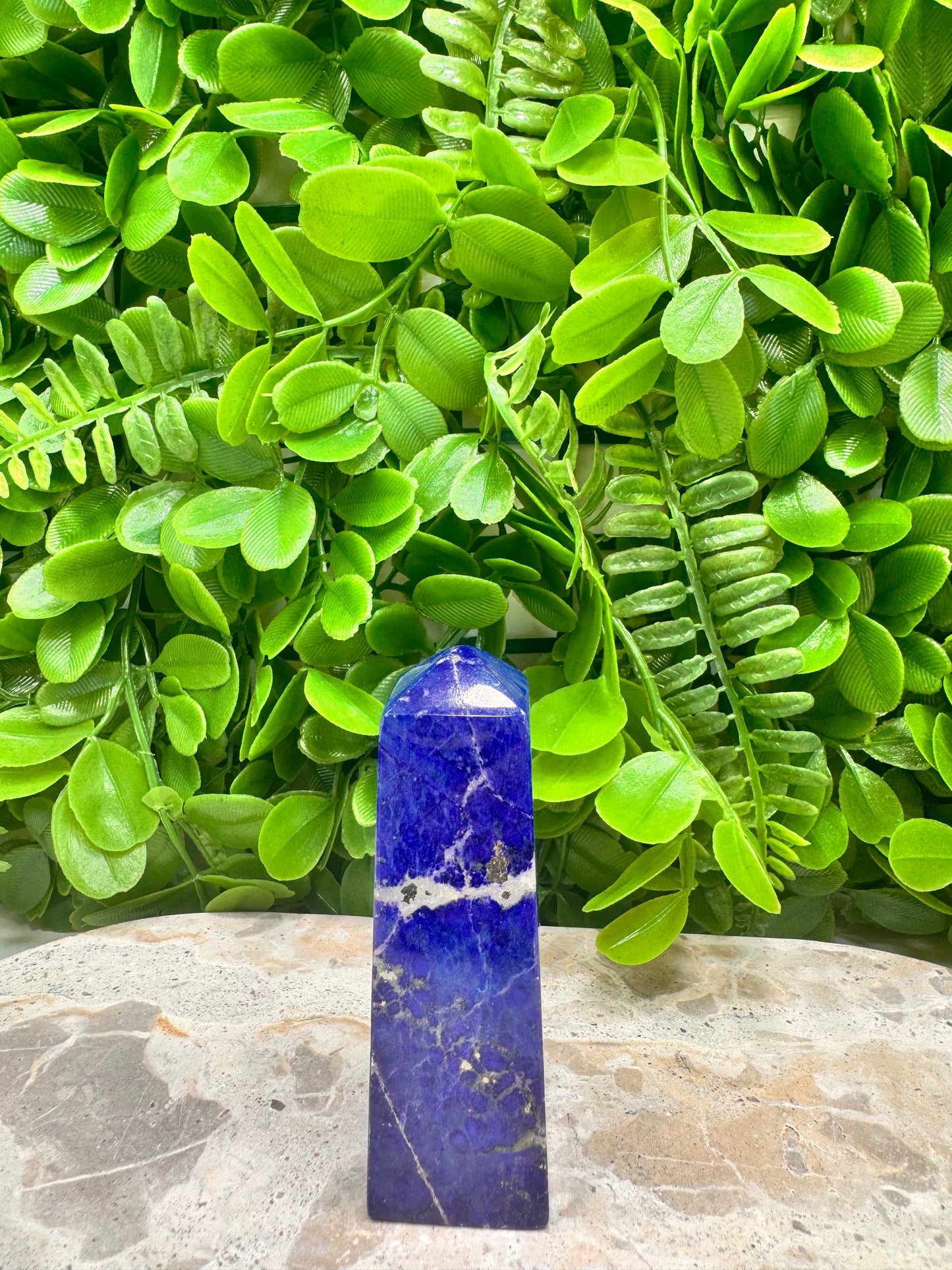 Lapis Lazuli Point 156g