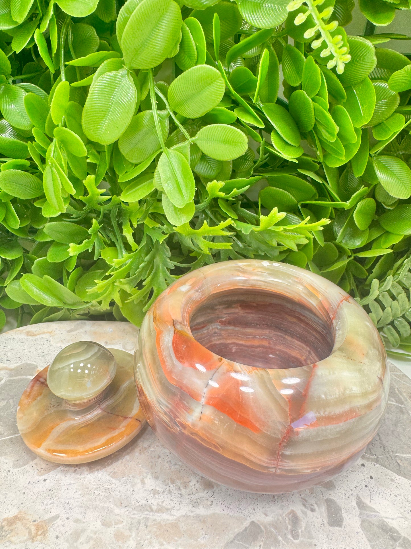Green Onyx Apple Bowl with lid 614g