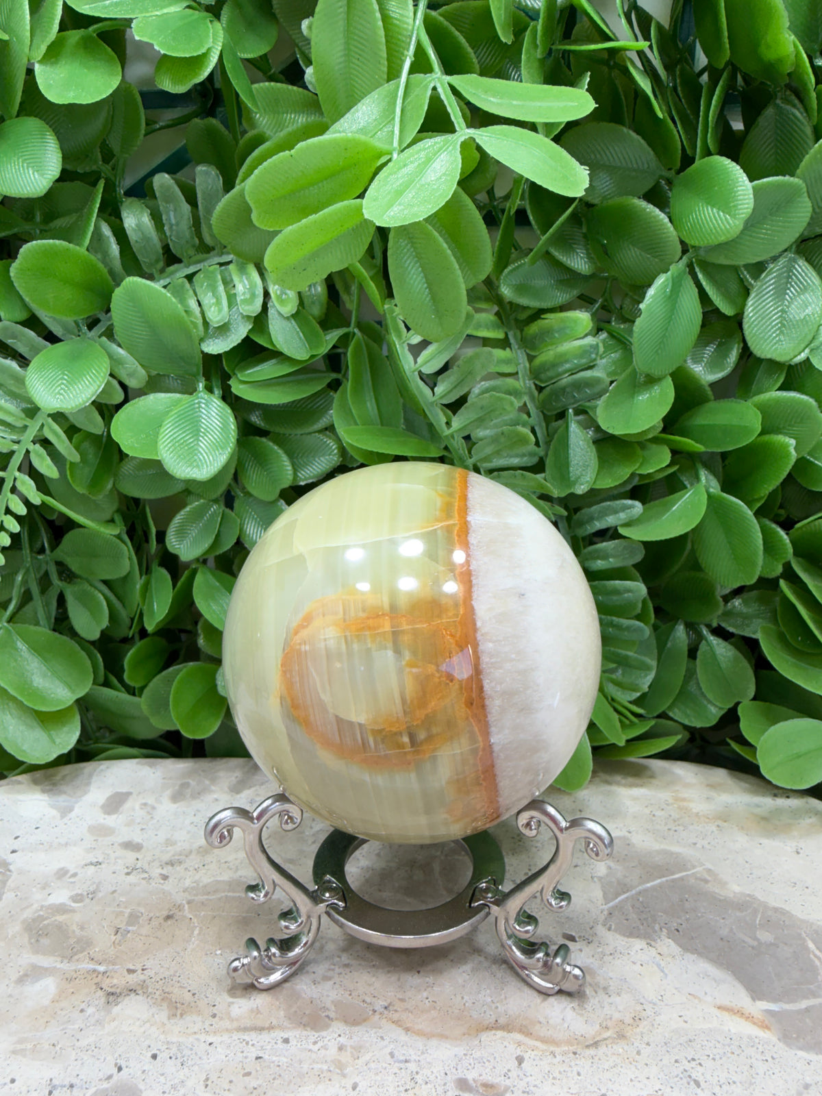 Green Onyx with White Calcite Sphere 456g