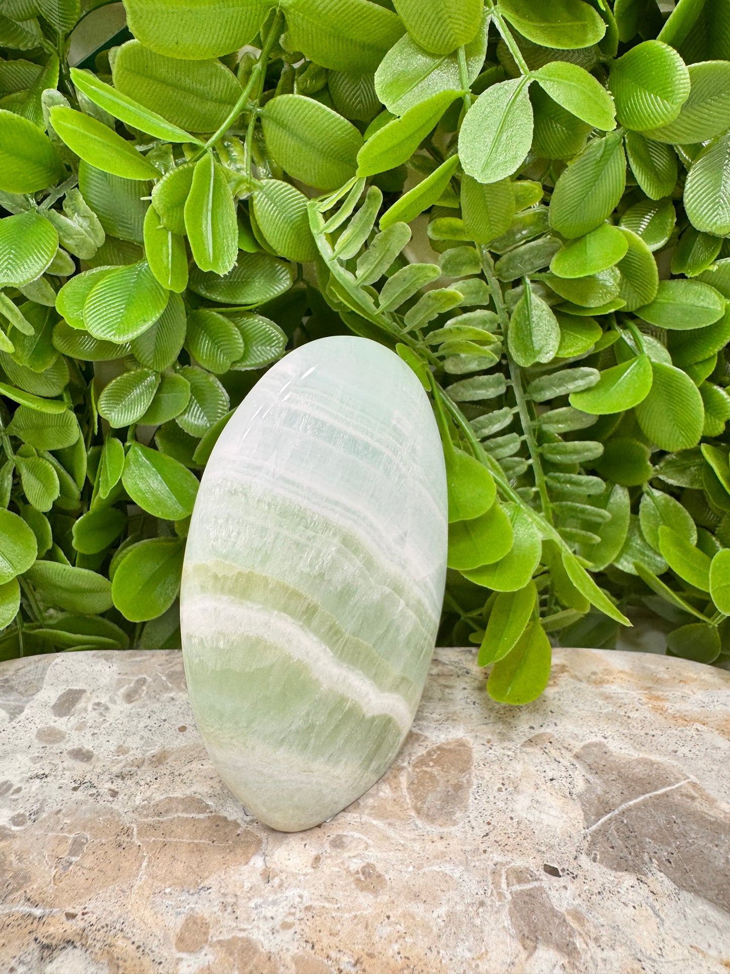 Standing Pistachio Calcite 272g