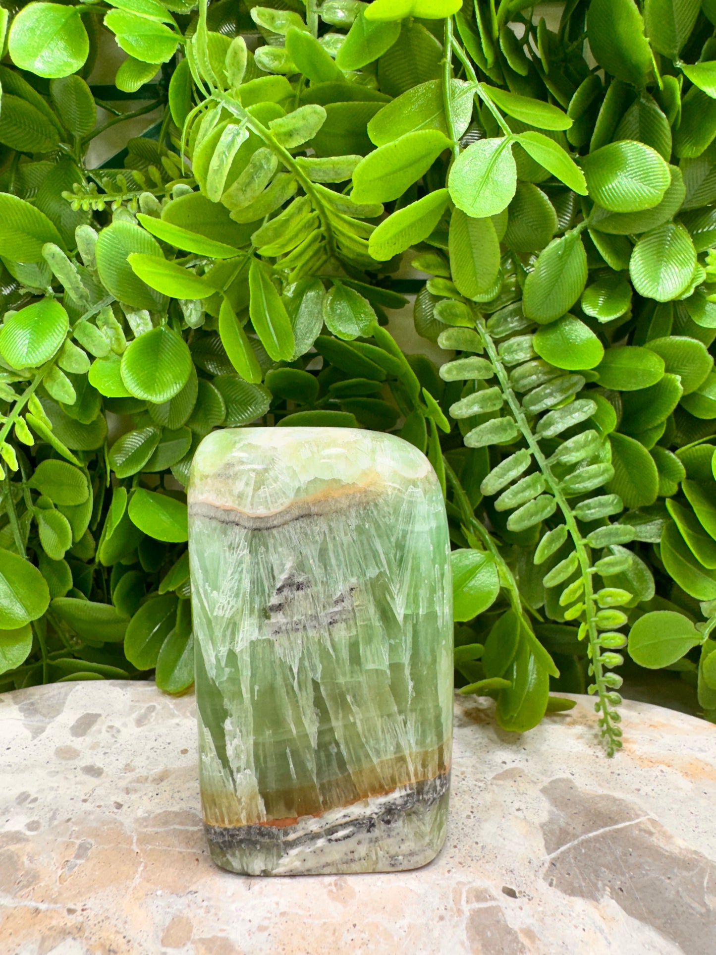 Emerald Kiwi Calcite Freeform 326g