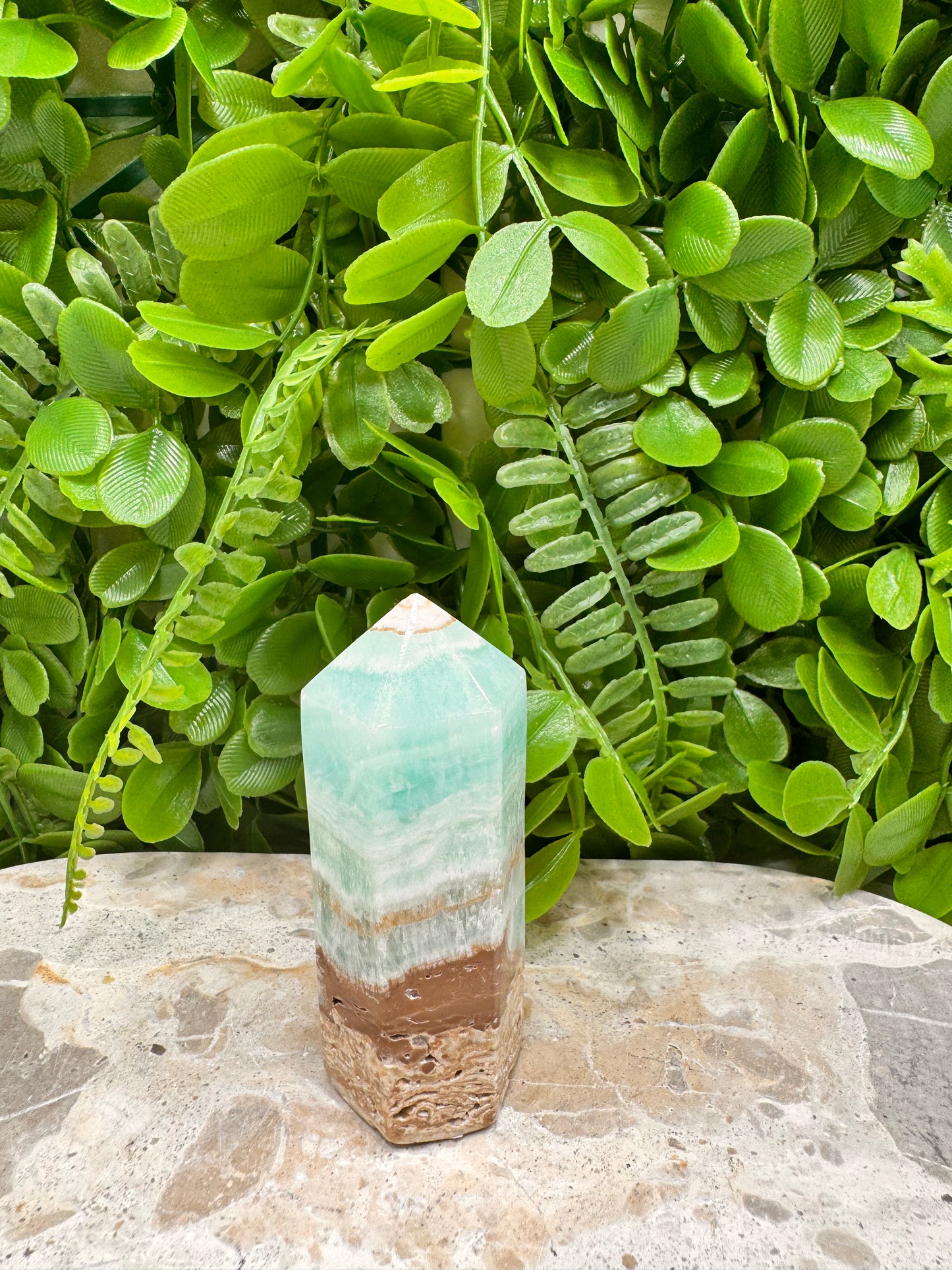 Caribbean Calcite Point 166g