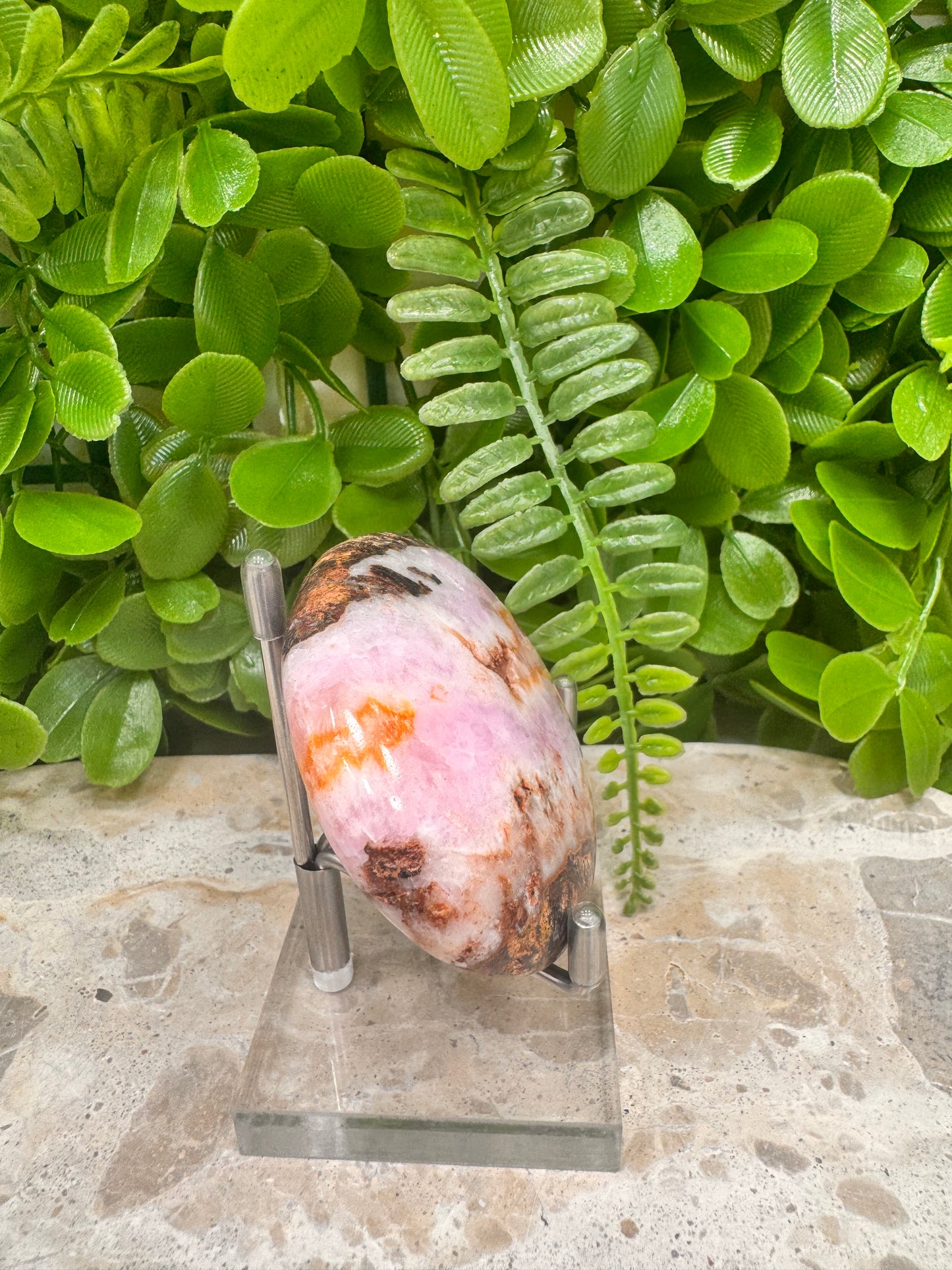 Pink Aragonite Palm Stone 132g