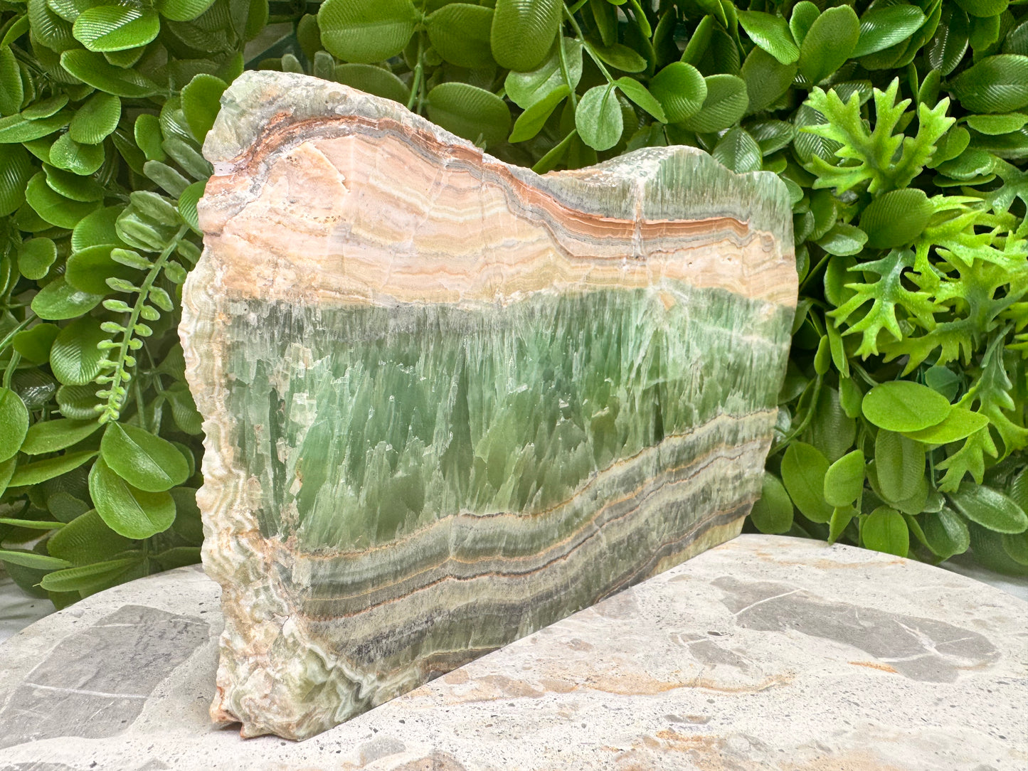 Emerald Kiwi Calcite Slab 942g