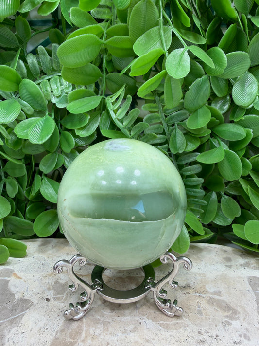 Flower Jade Sphere 460g