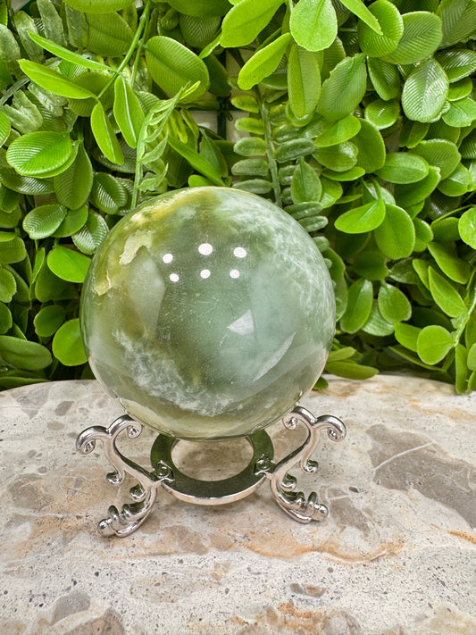 Flower Jade Sphere 438g