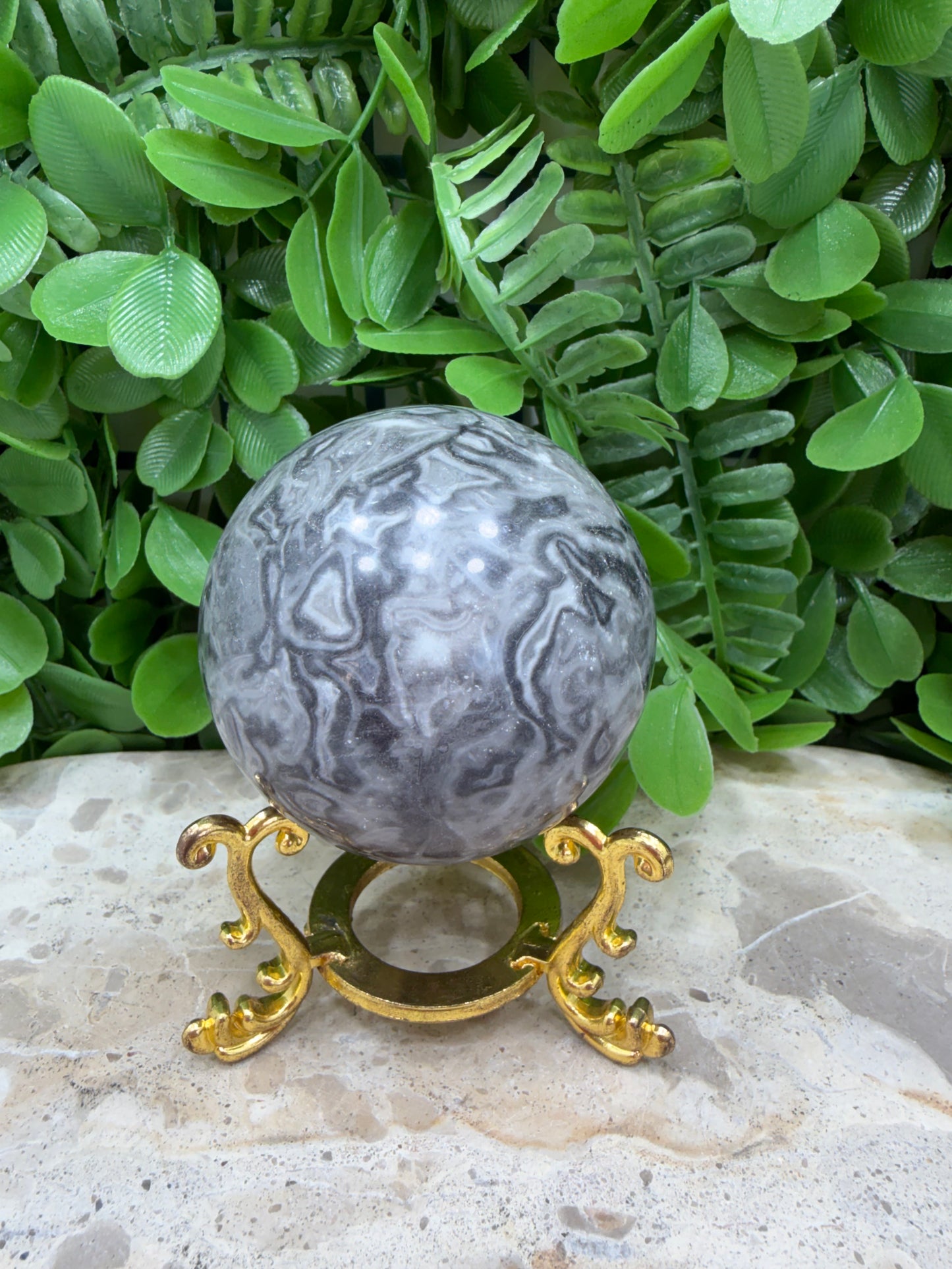 Black Crazy Lace Sphere 296g