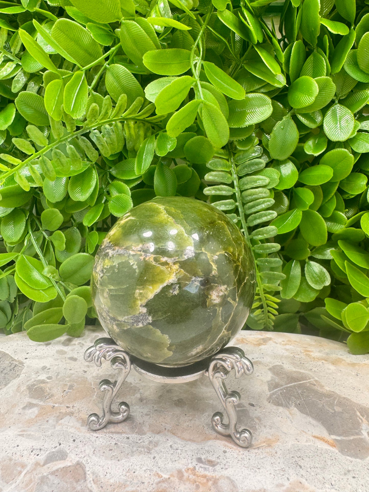 Tremolite Sphere 462g