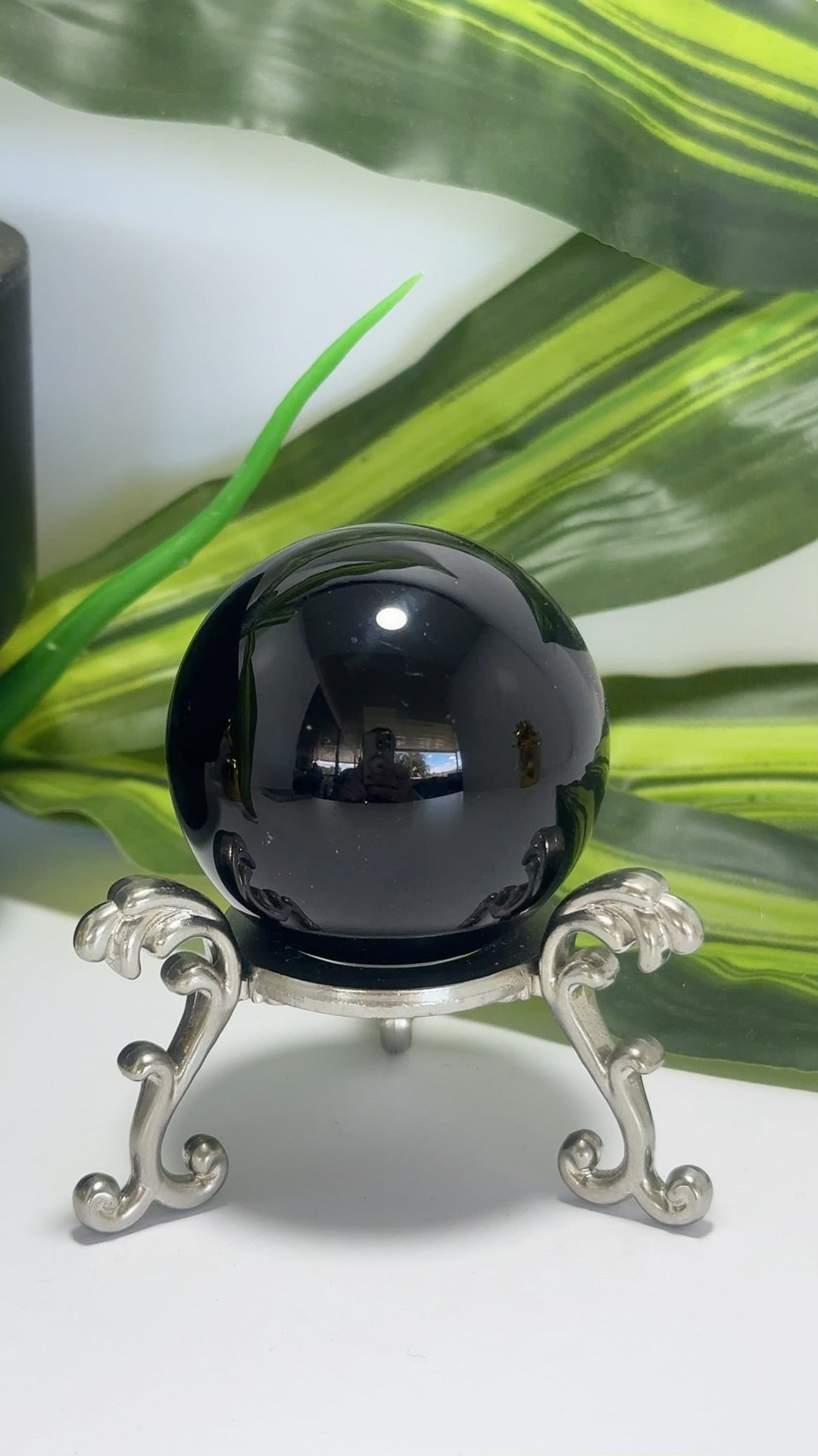 Obsidian Sphere 174g