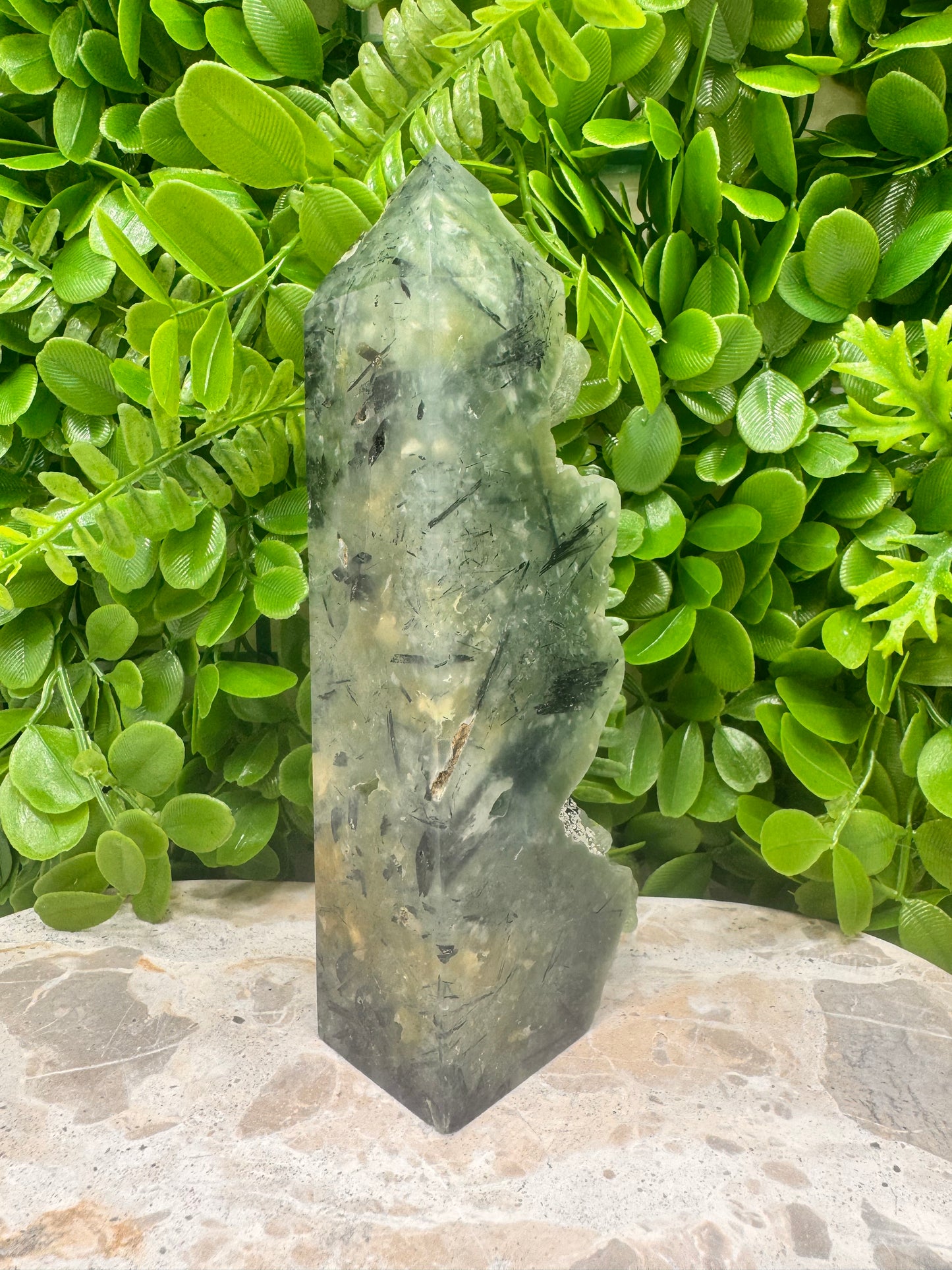 Prehnite Freeform Tower 820g