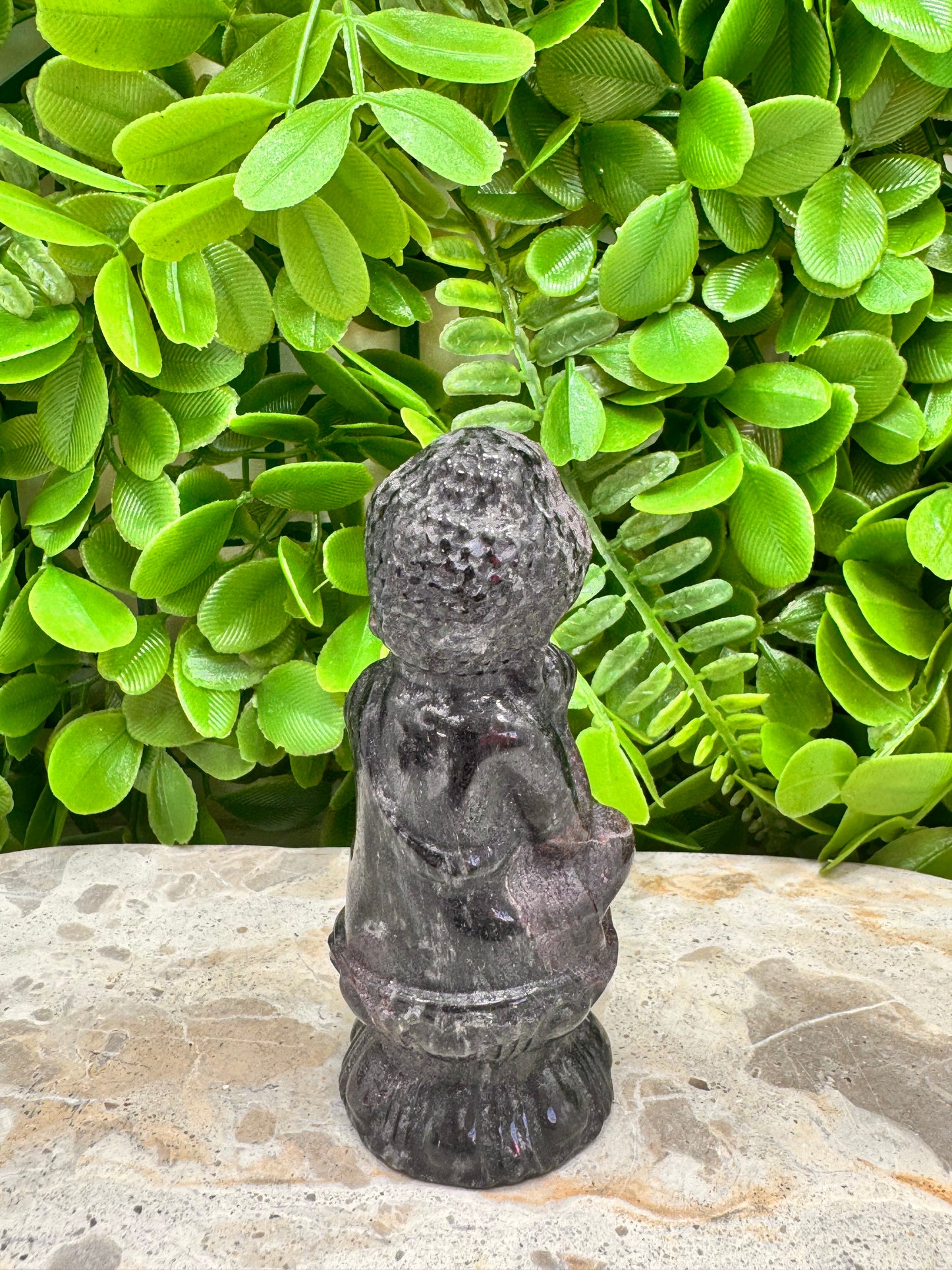 Garnet Buddha 218g