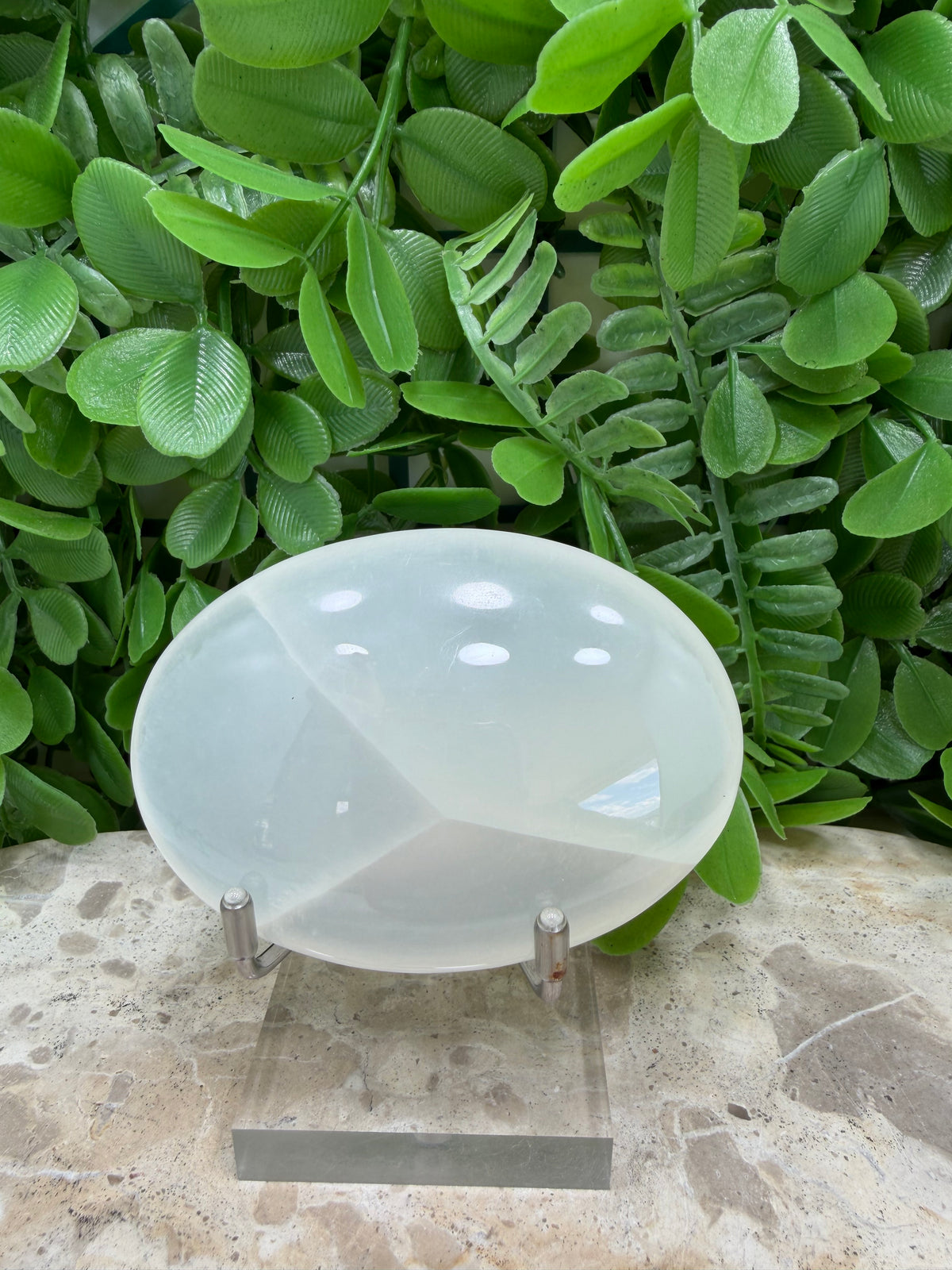 Silky White Calcite palm Stone 178g