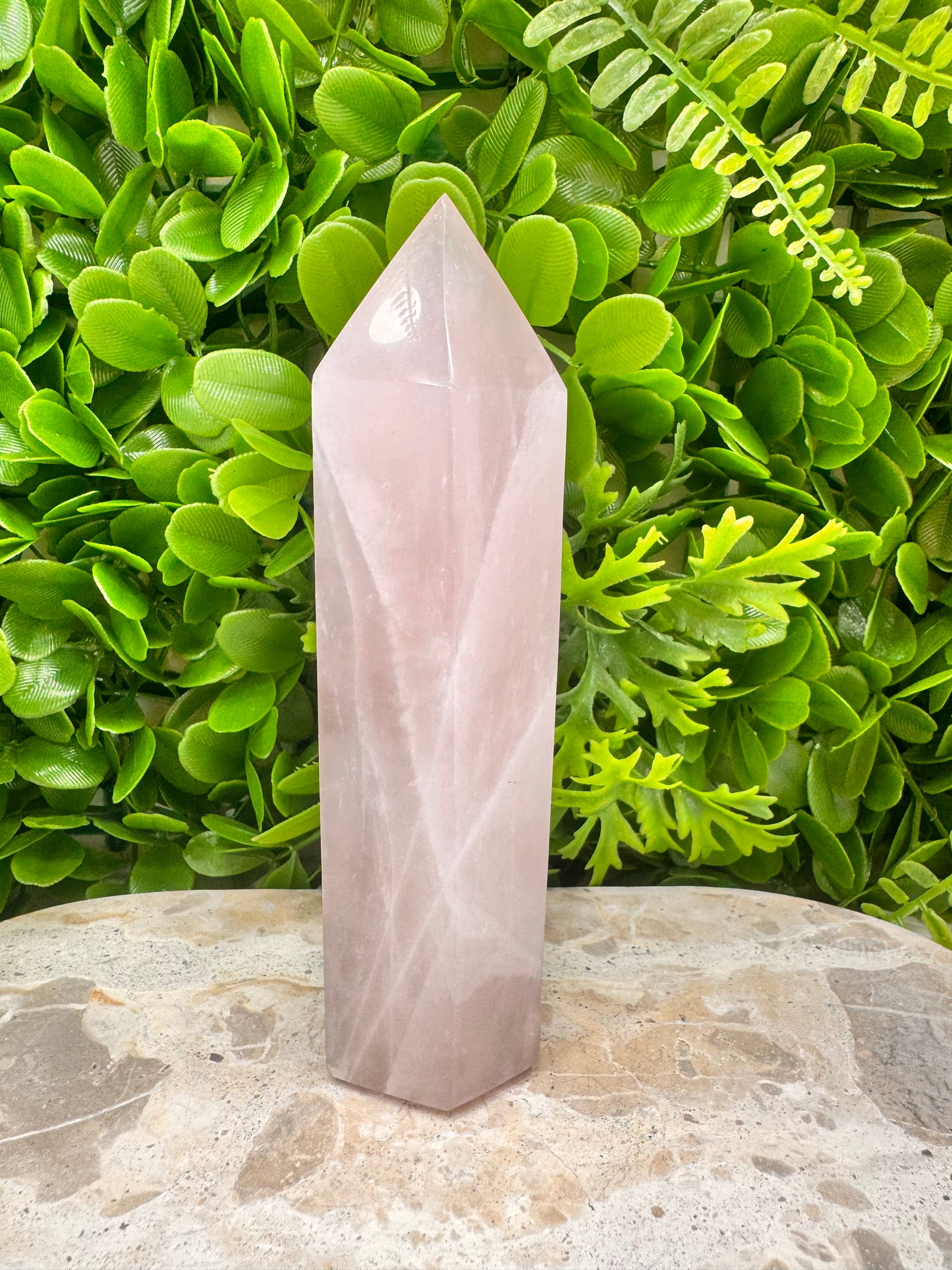 Lavender Rose Quartz Tower 512g