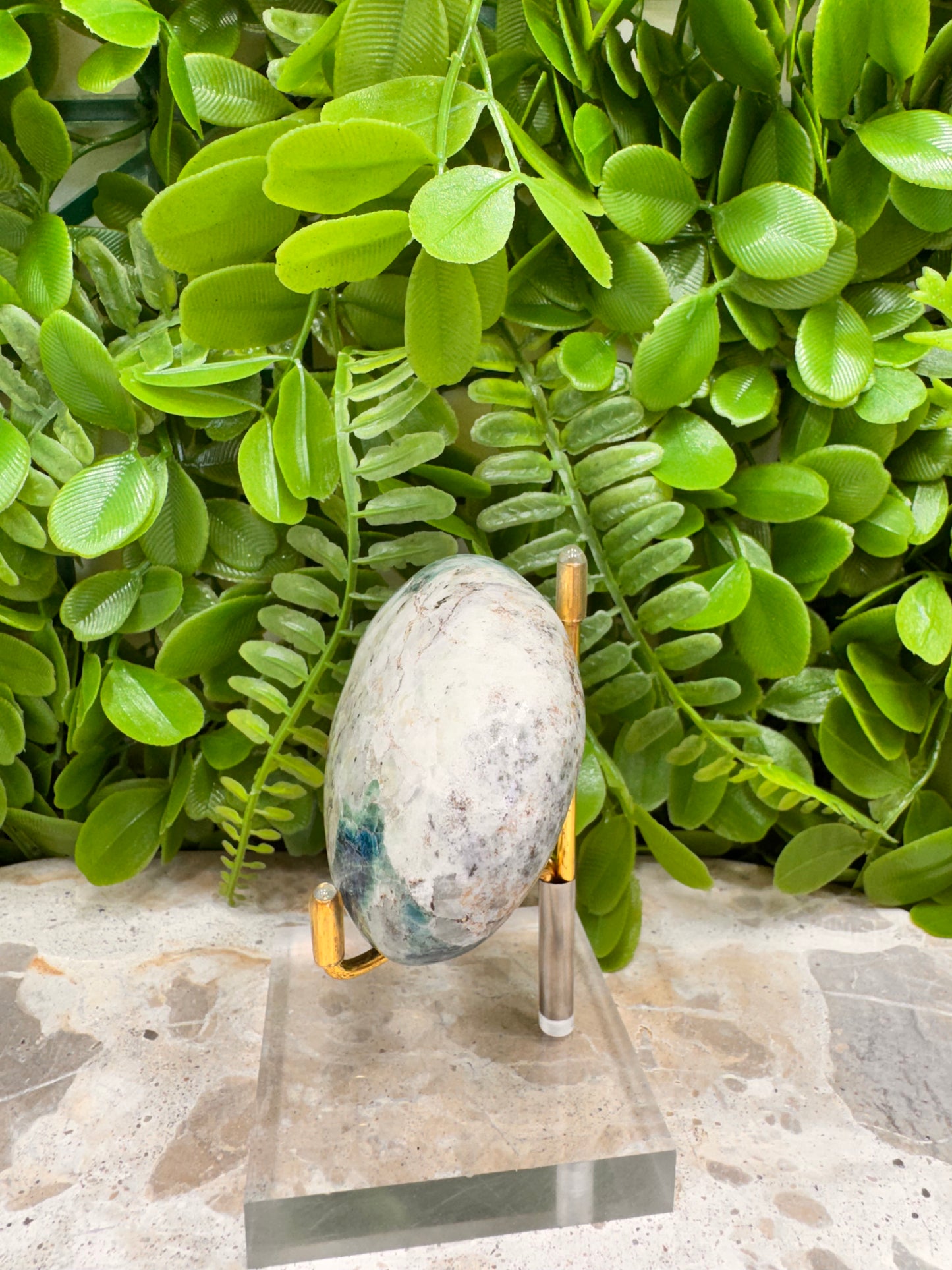 Sodalite Mix Palm Stone 220g