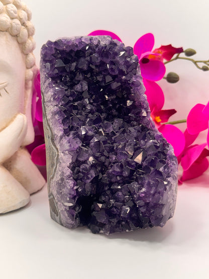 Amethyst Cluster 2332g