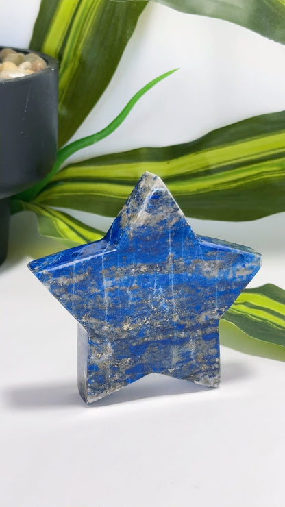 Lapis Lazuli Star 158g