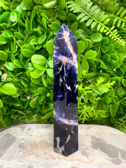 Sodalite Tower 444g