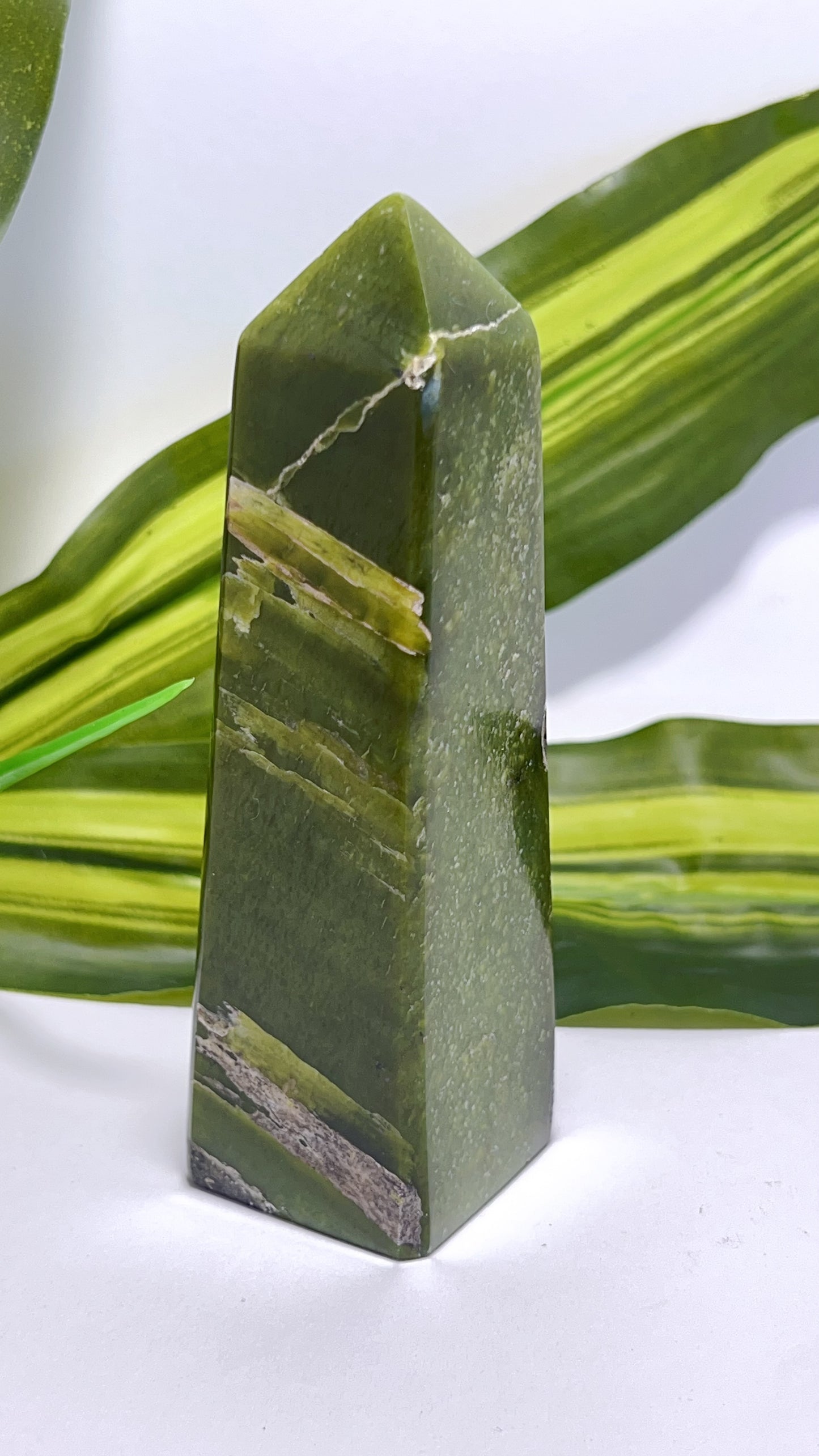 Tremolite Tower 263g