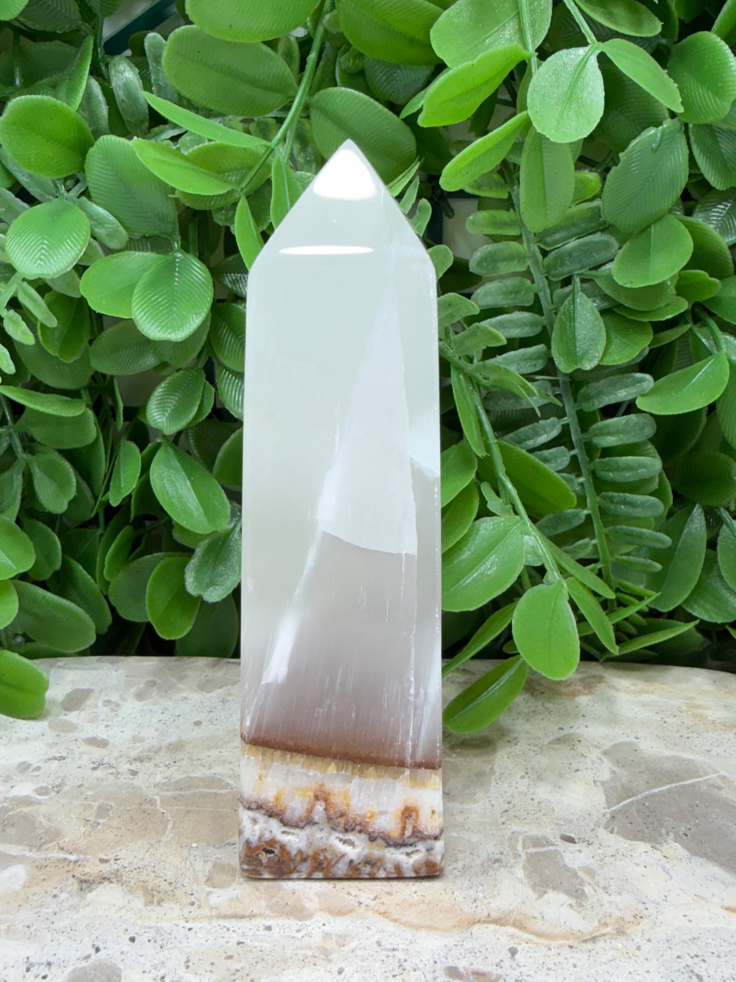 Dendritic Silky White Tower 358g