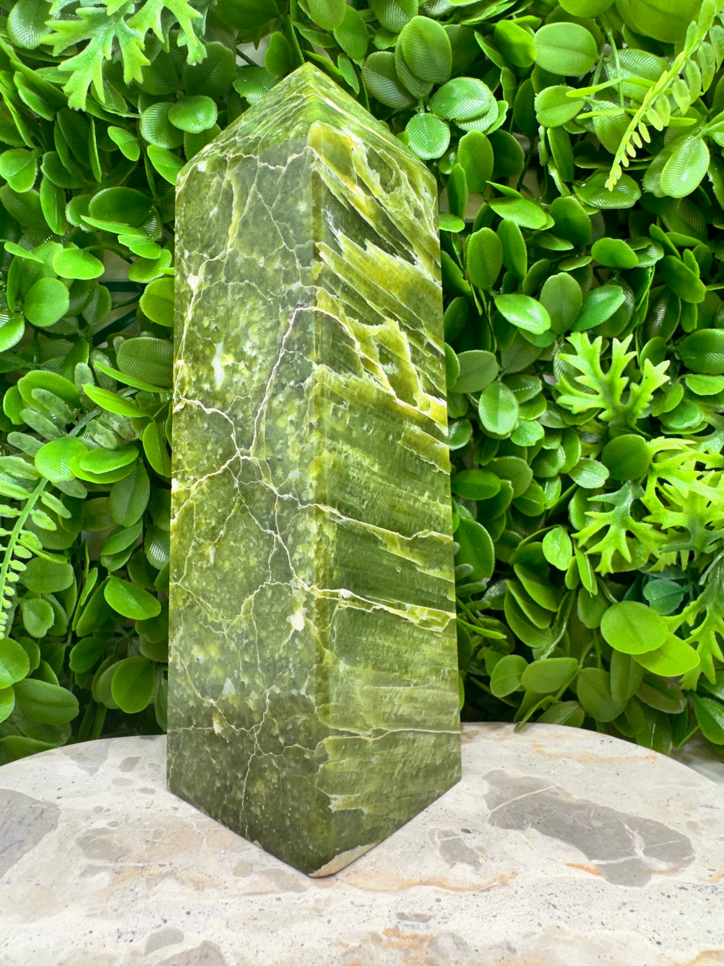 Tremolite Tower 2290g