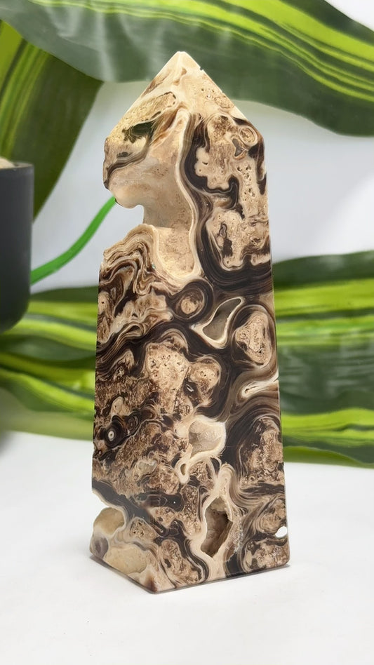 Chocolate Calcite Tower 288g