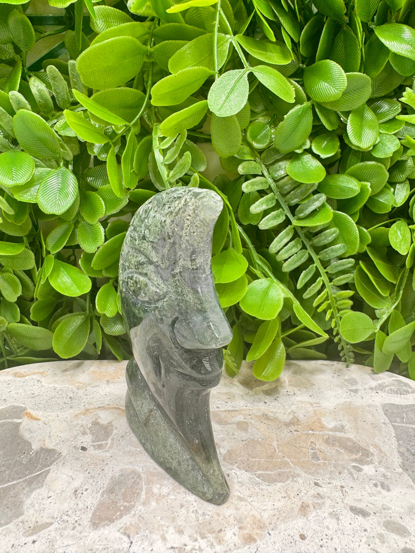 Moss Agate Moon 212g