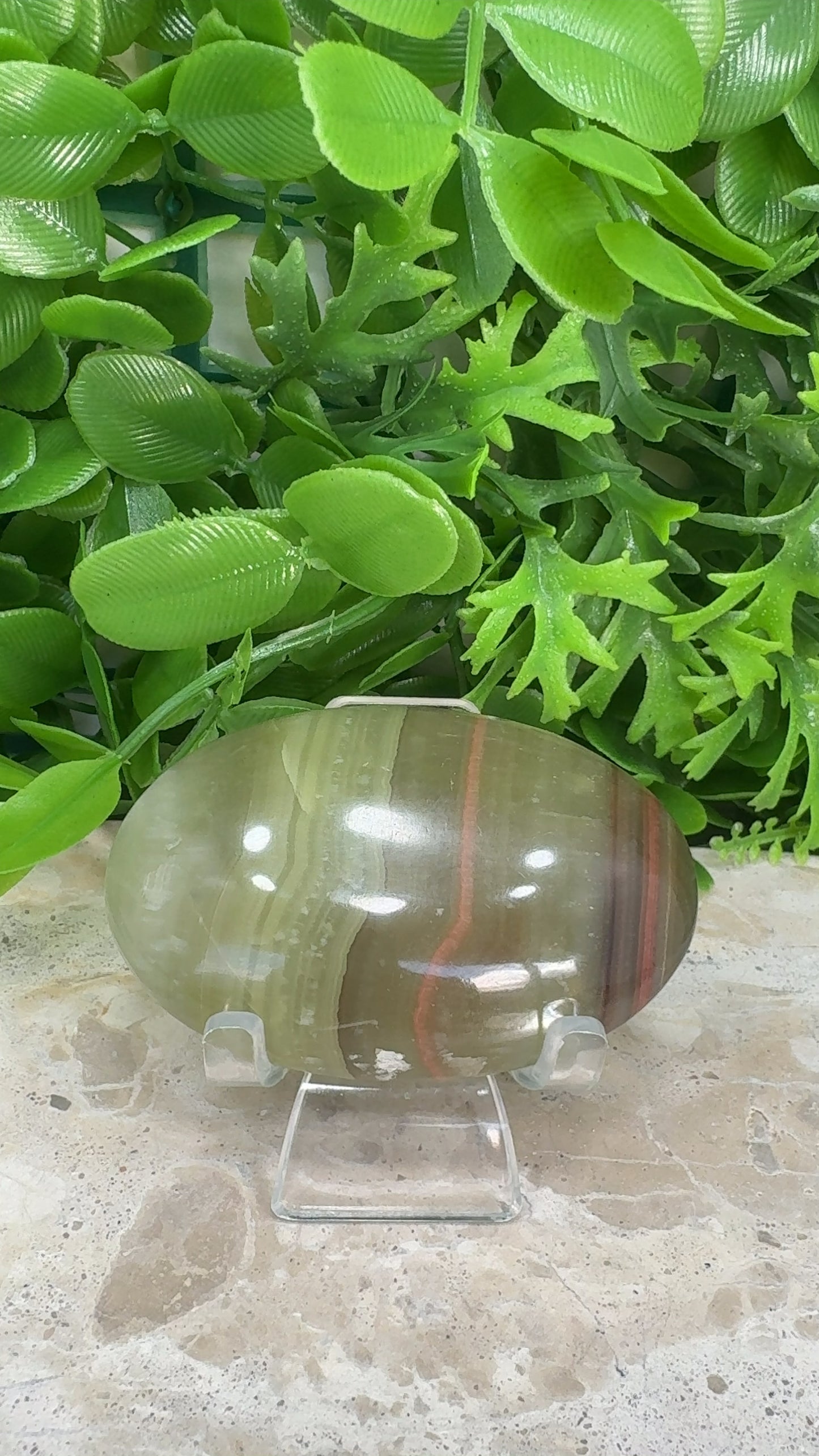 Green Banded Onyx Palm stone 102g