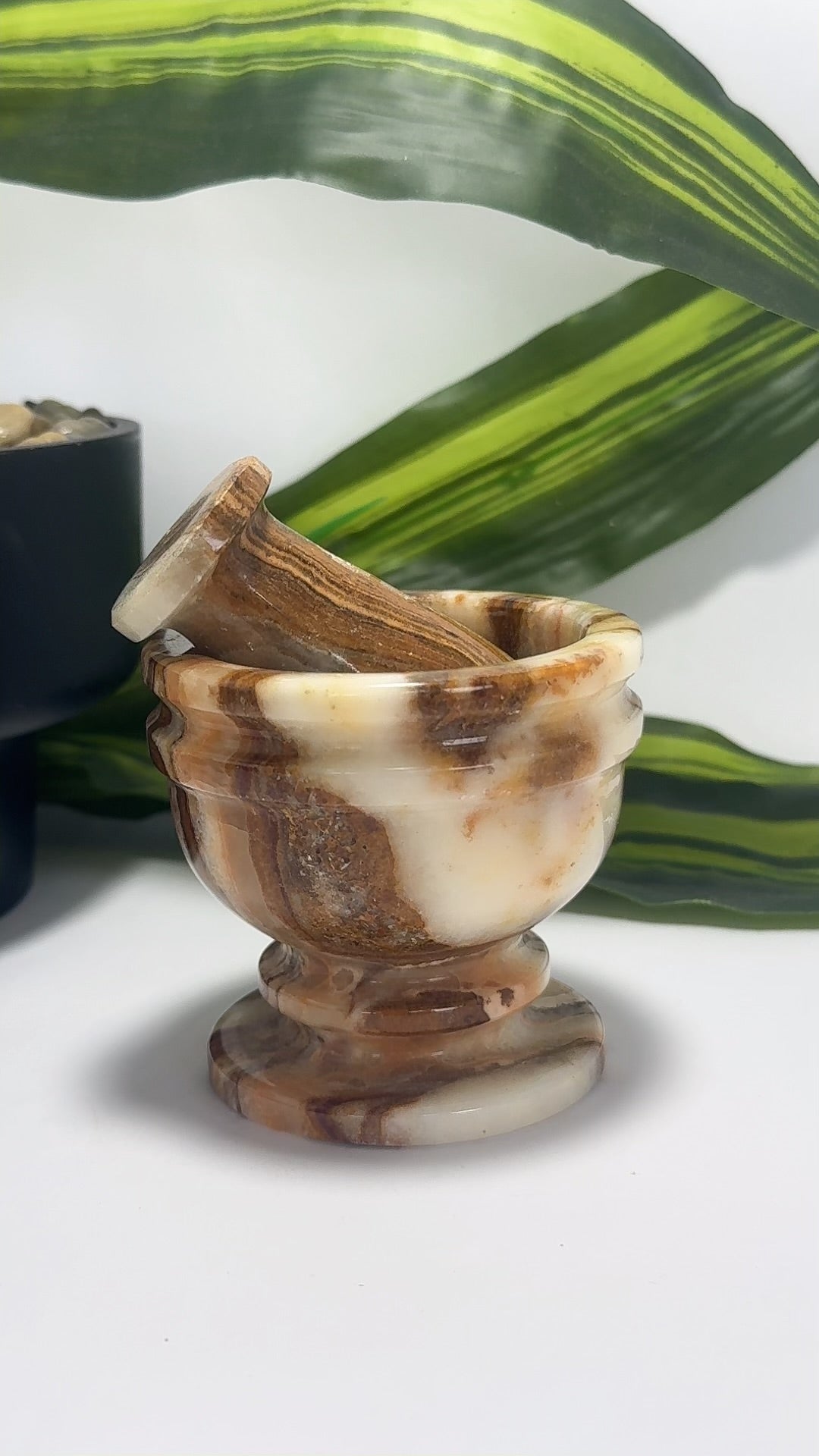 Mortar & Pestle Brown Banded Onyx 461g