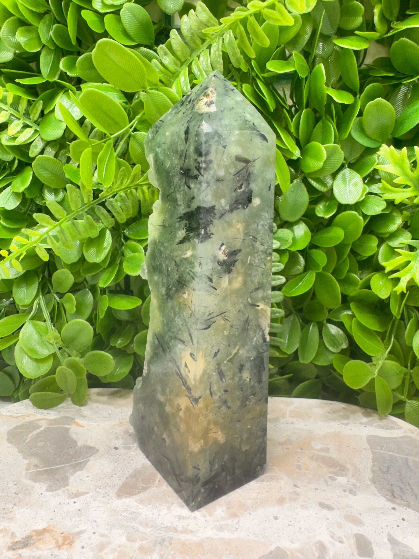 Prehnite Freeform Tower 820g