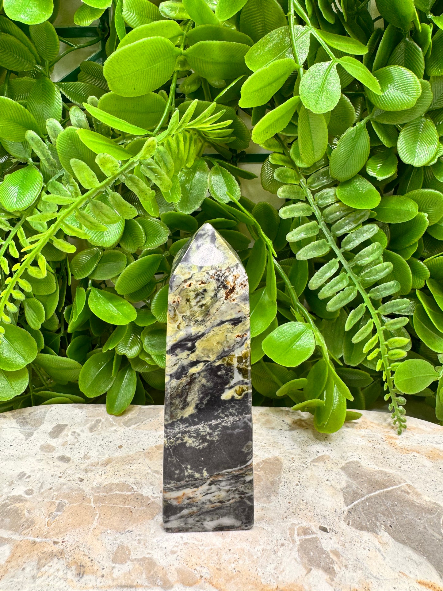 Leafy Serpentine Tower 174g