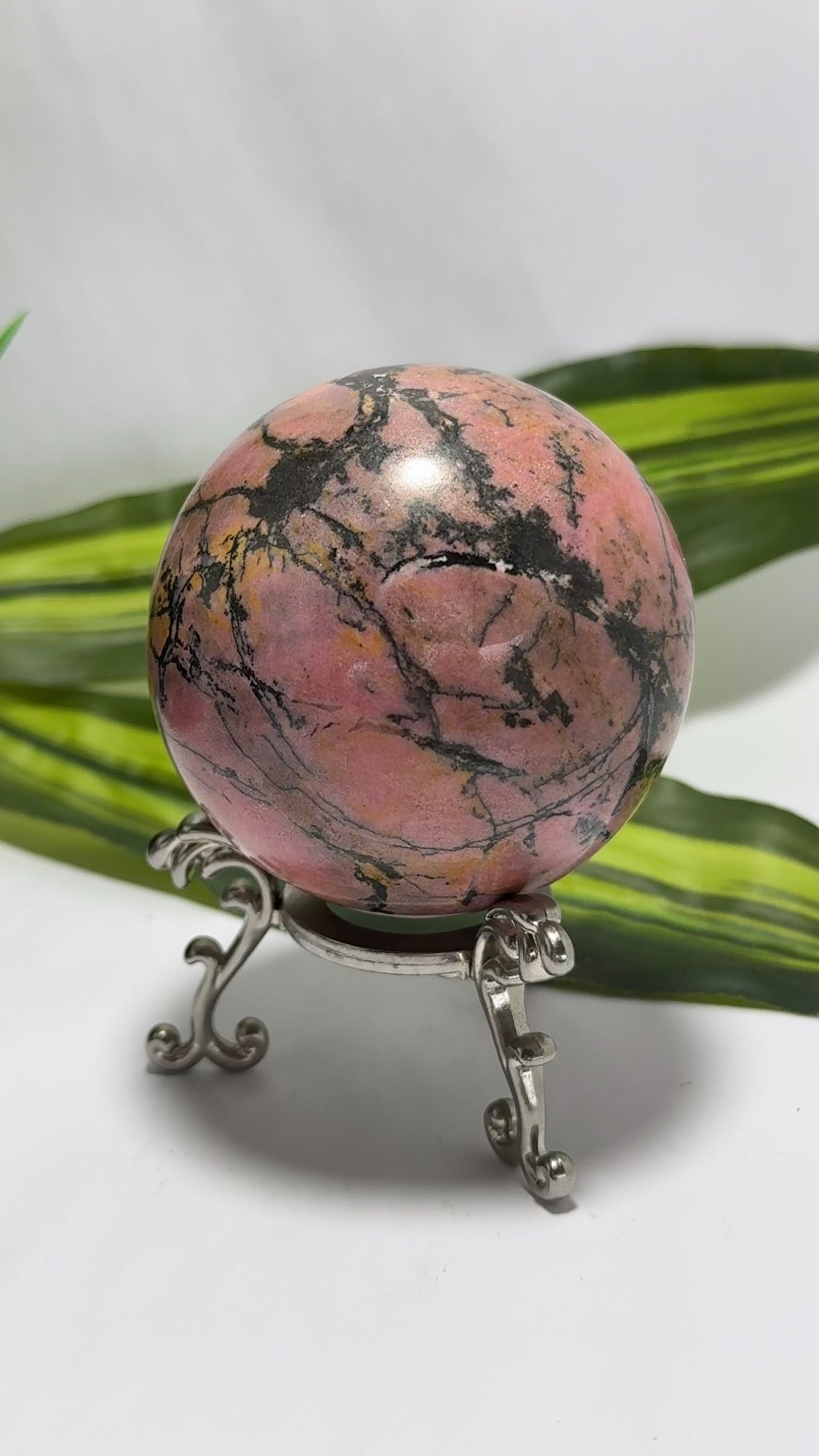 Rhodonite Sphere 800g