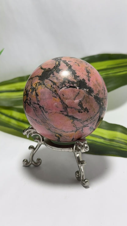 Rhodonite Sphere 800g