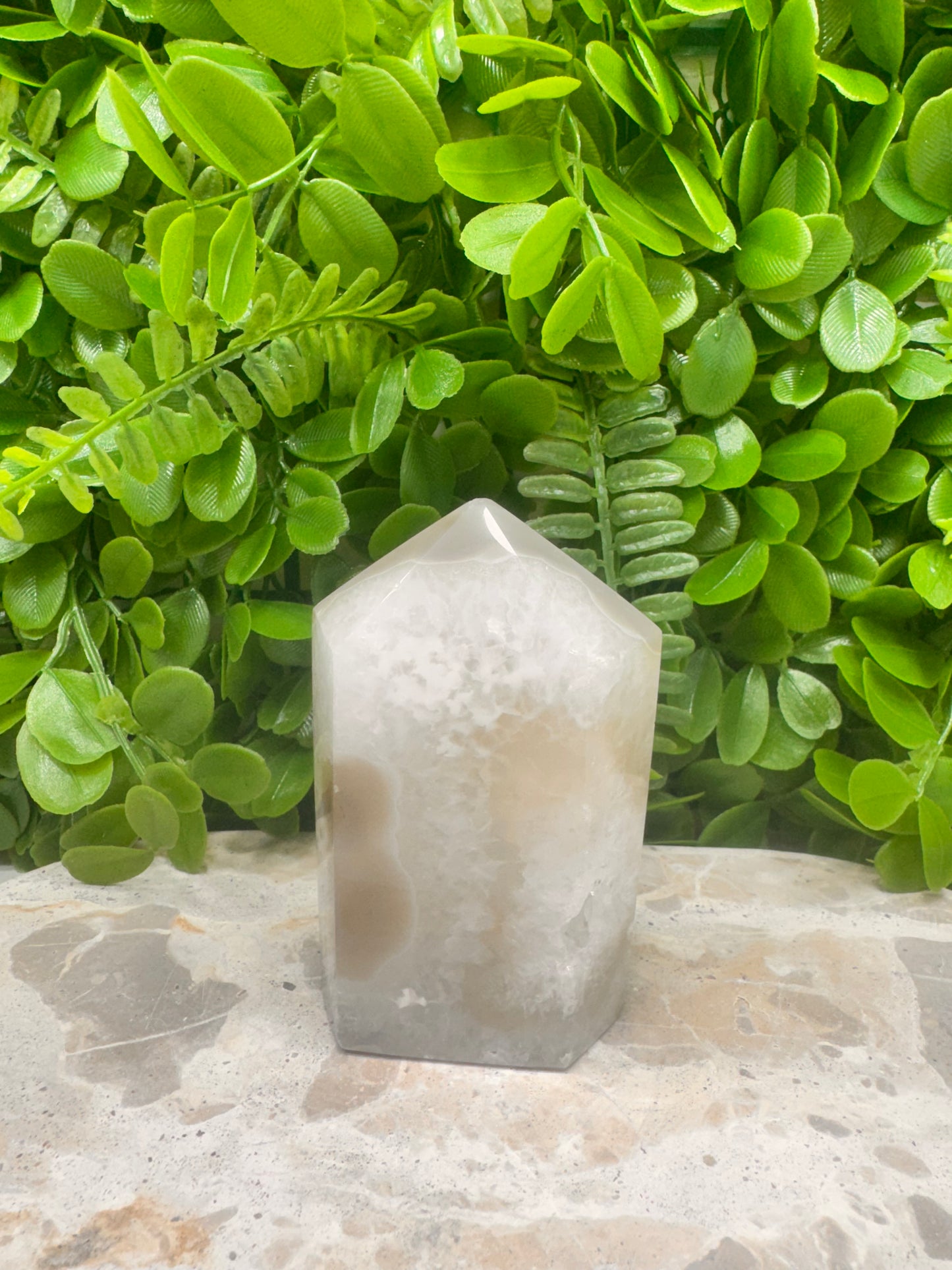 Druzy Agate Tower 370g