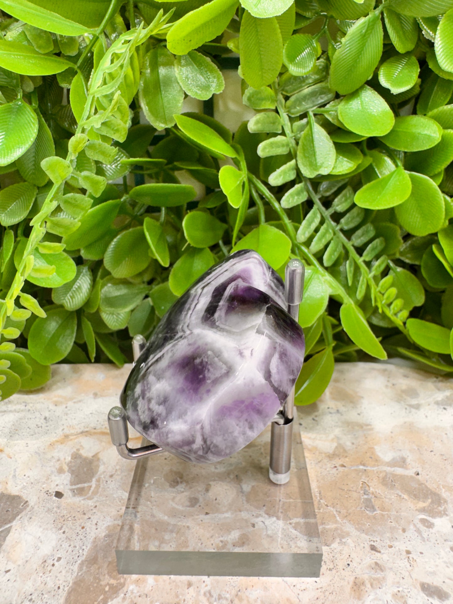 Chevron Amethyst Heart 104g