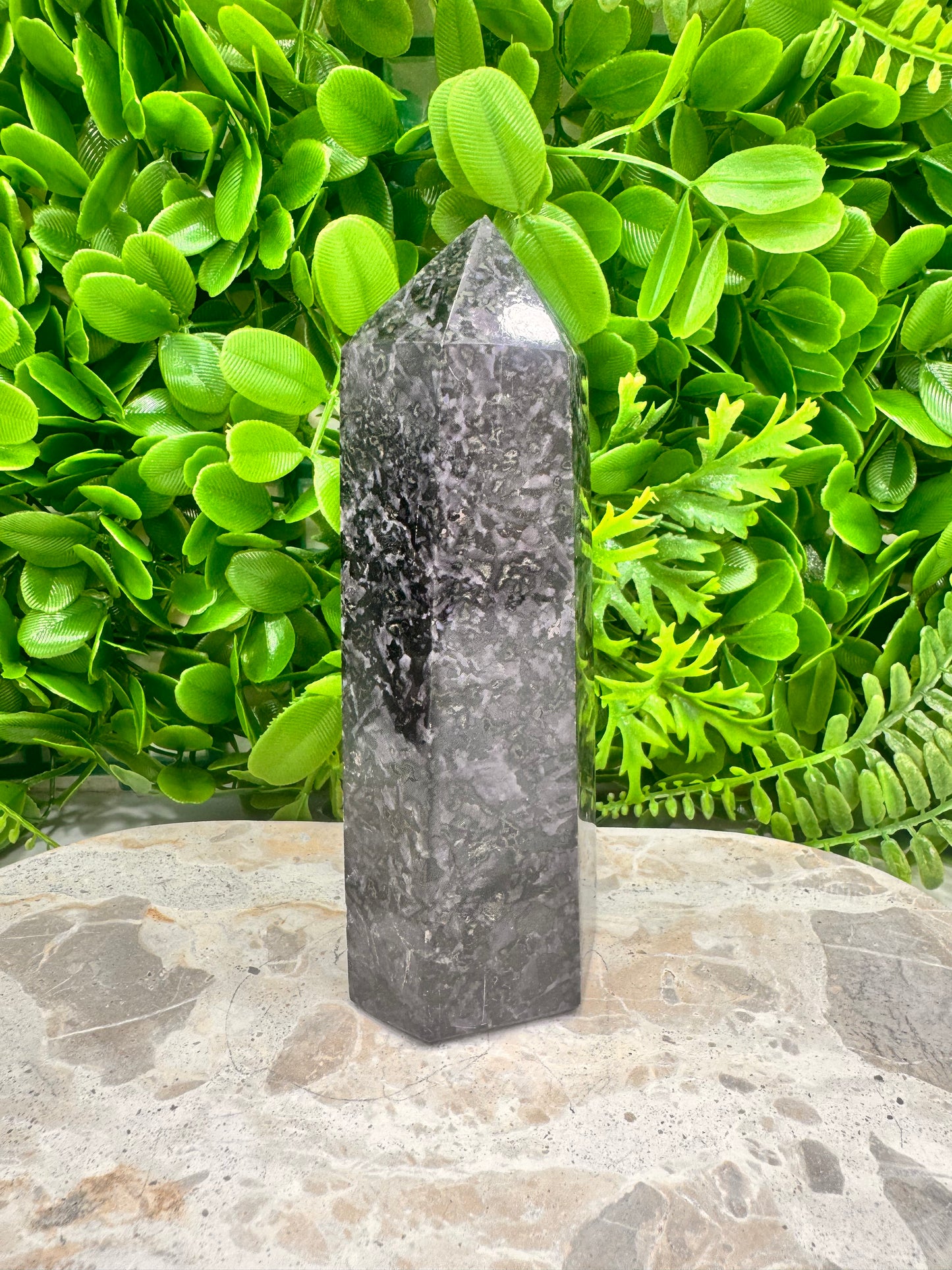 Mystic Merlinite Tower 688g