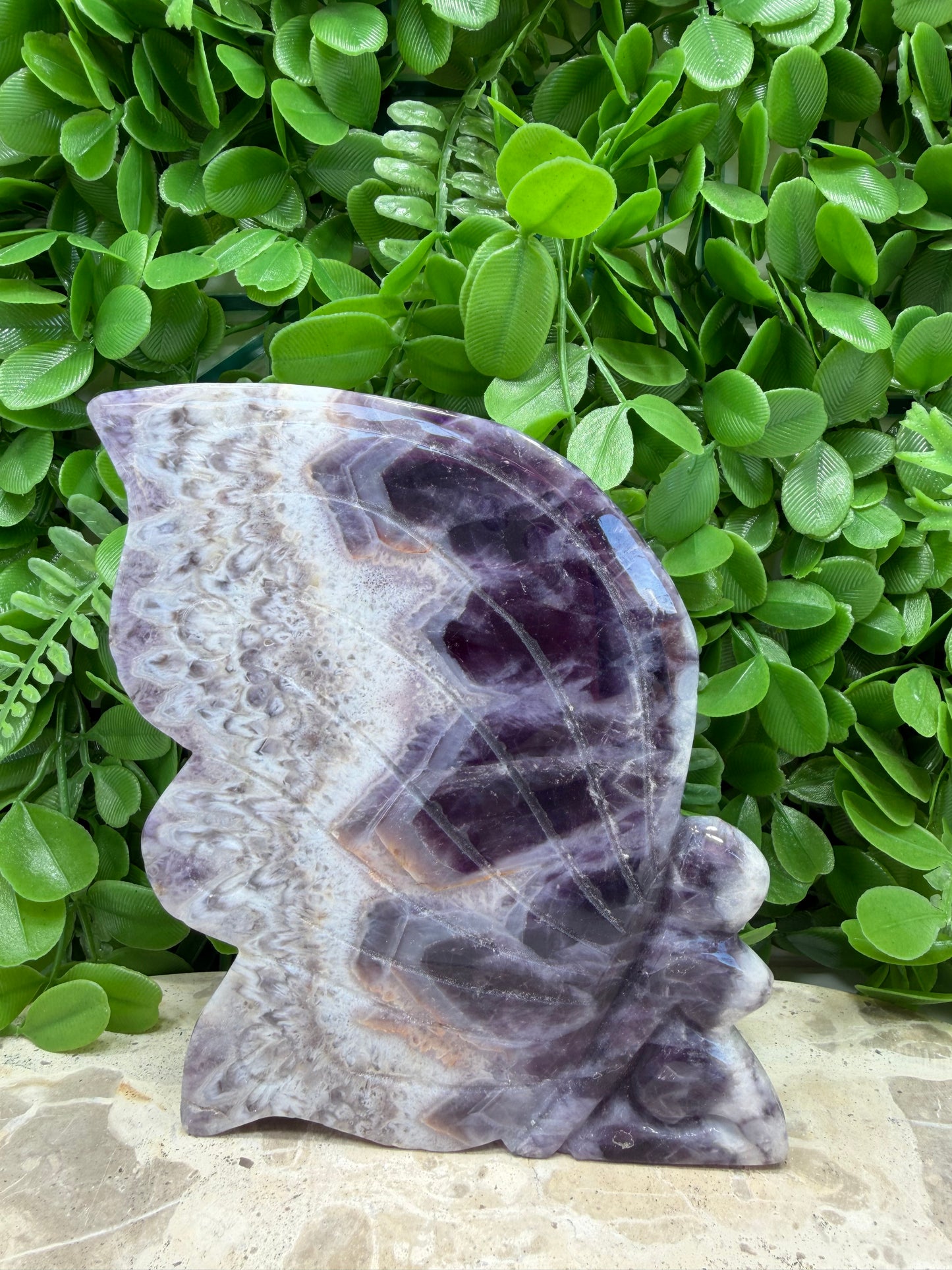Chevron Amethyst Fairy 560g