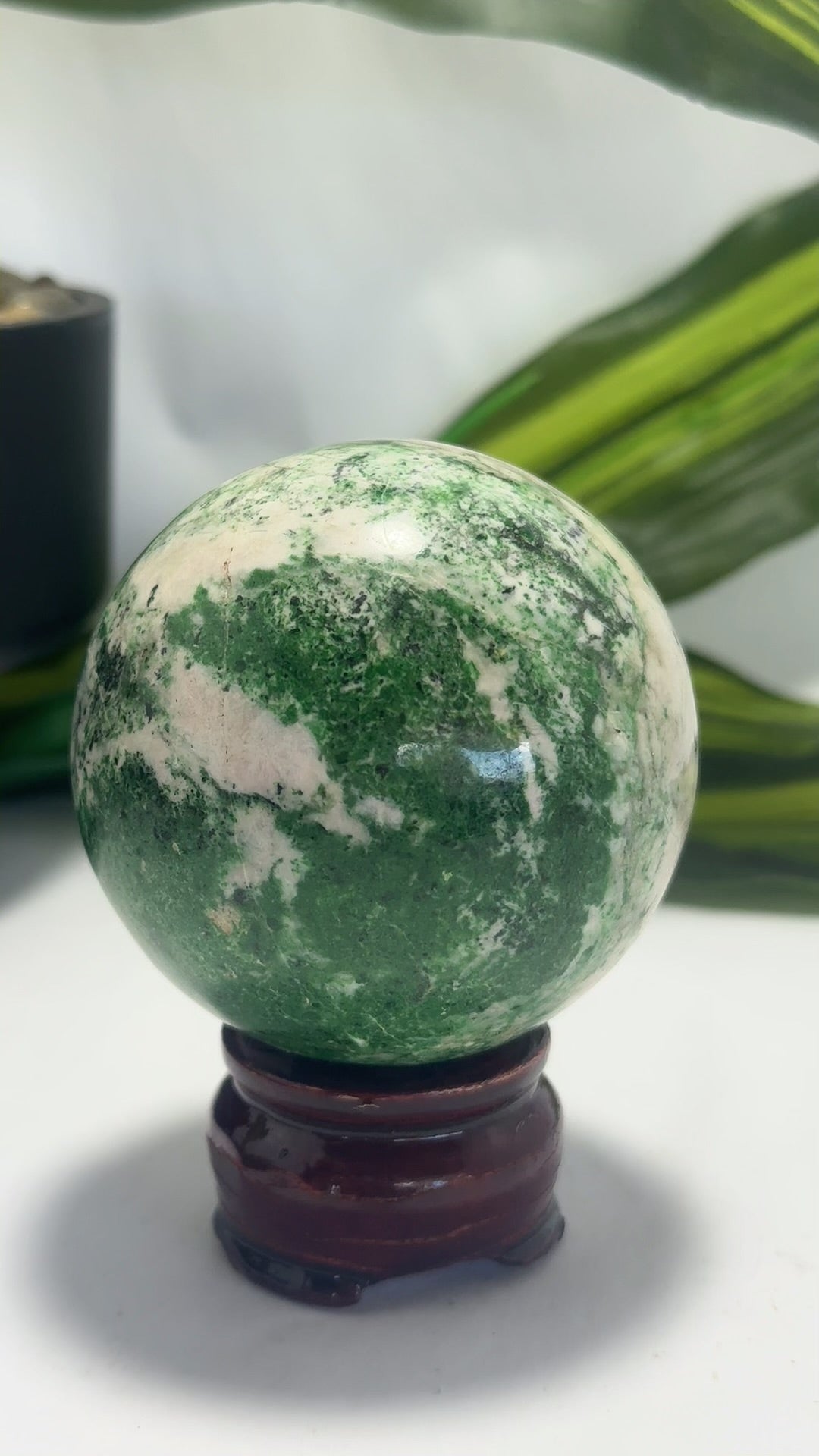 Green Apple Jadeite Sphere 534g