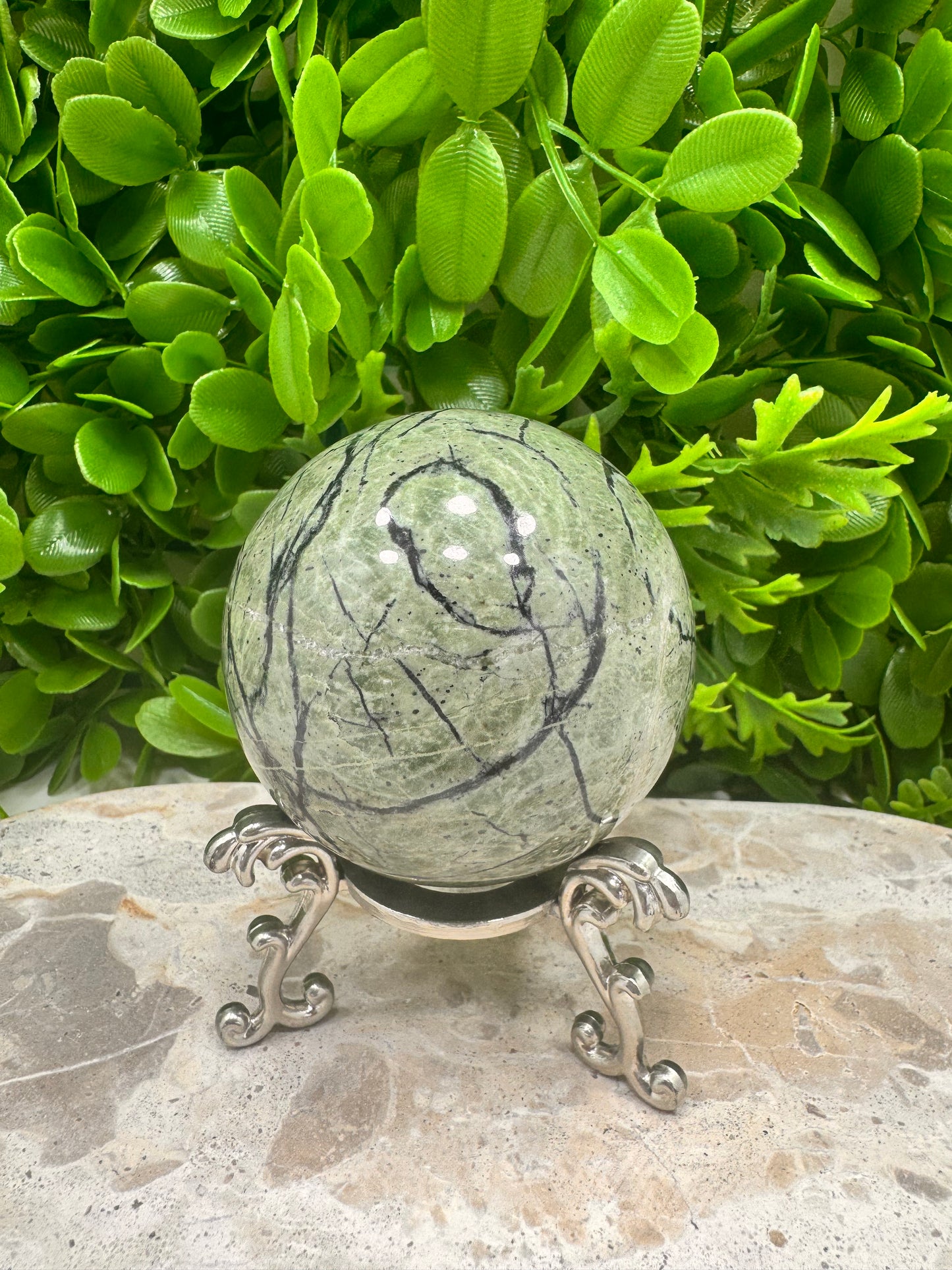 Black Vein Serpentine Sphere 446g