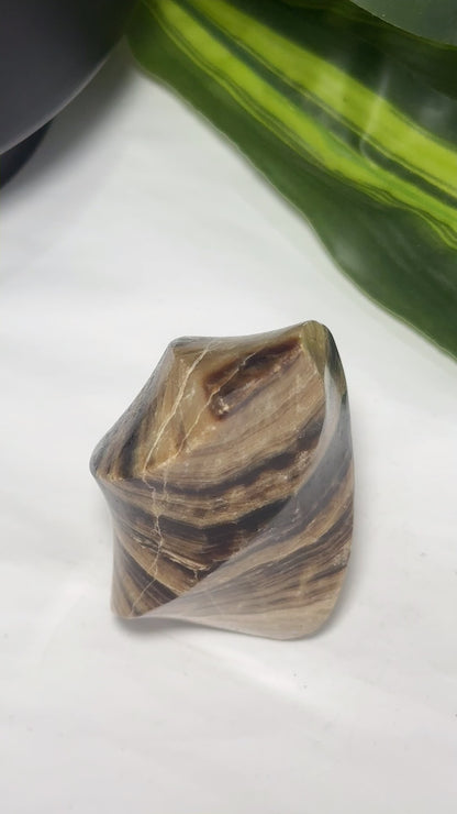 Chocolate Calcite Flame 254g