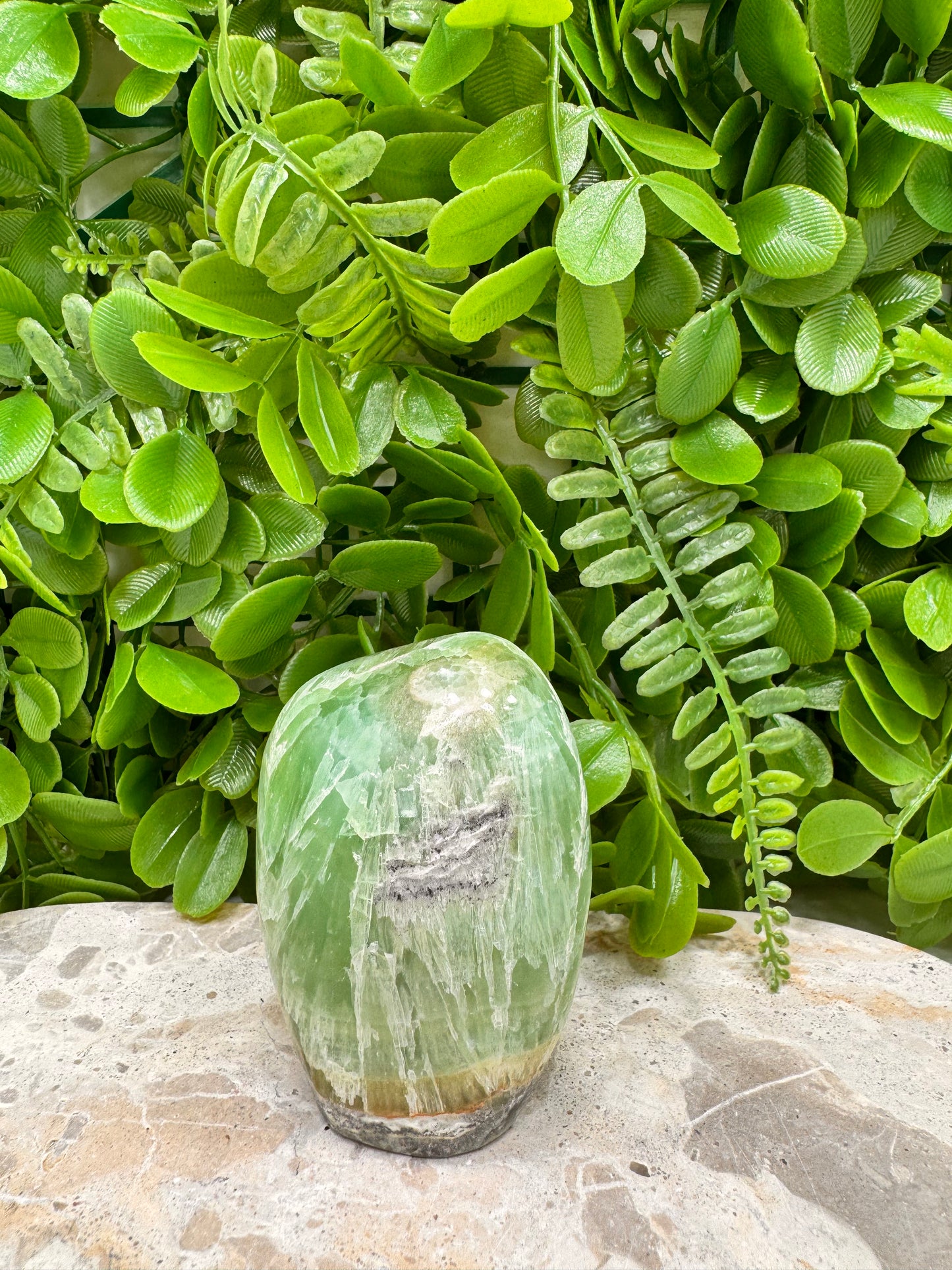 Emerald Kiwi Calcite Freeform 274g
