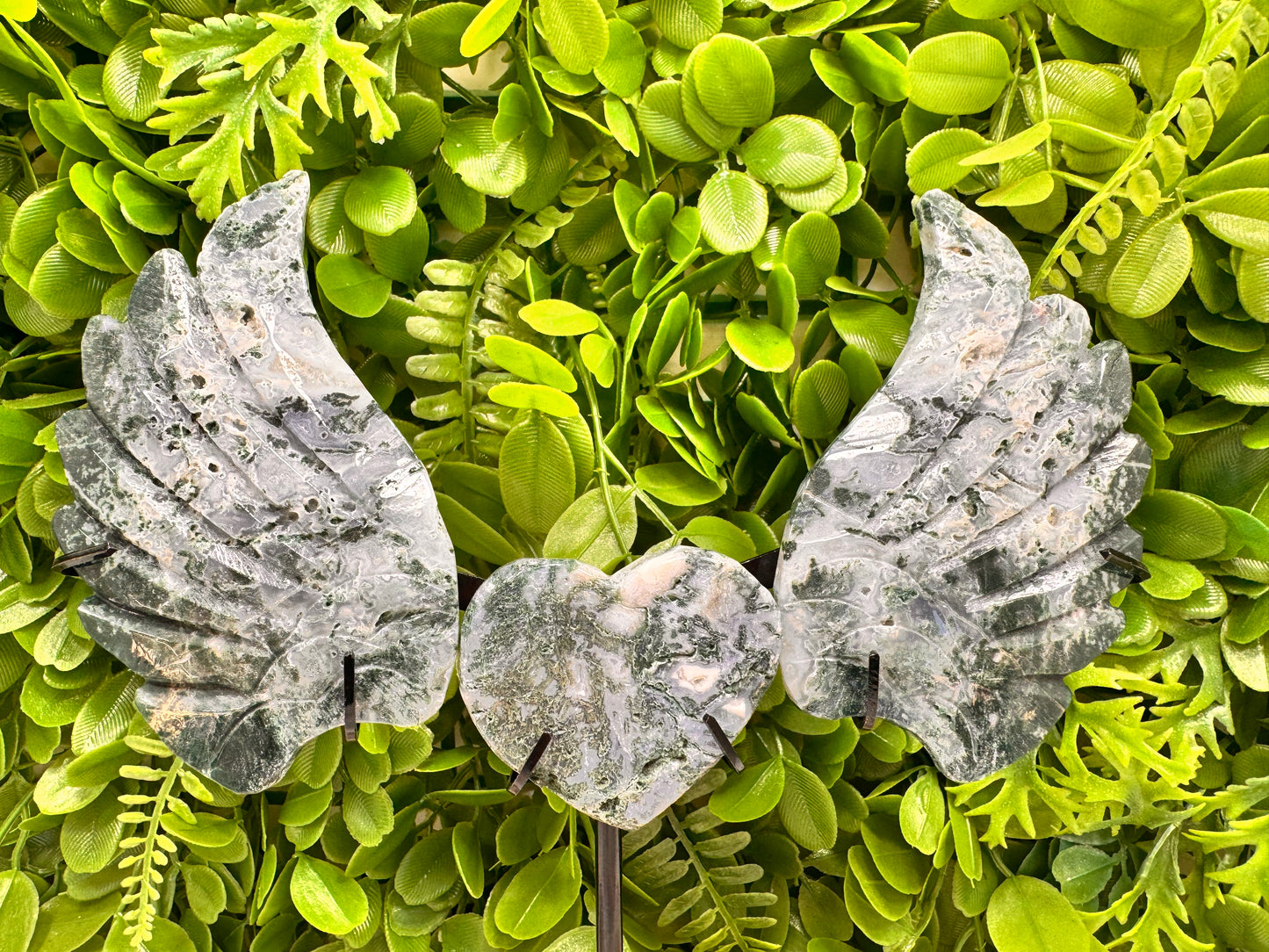 Moss Agate Heart Wings 426g