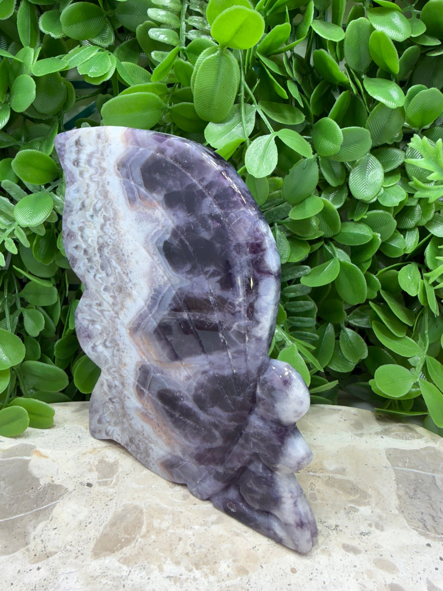 Chevron Amethyst Fairy 560g