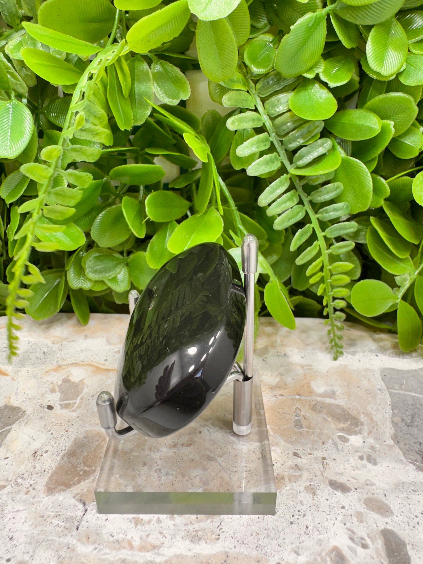 Black Obsidian Palm Stone 98g