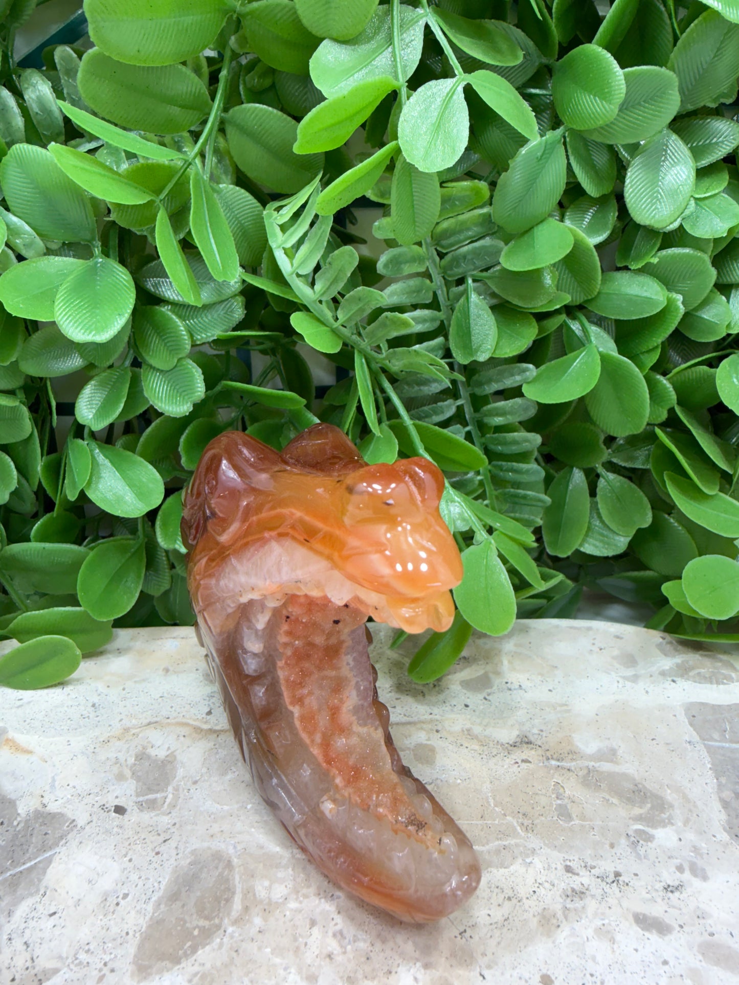 Carnelian Crocodile 254g