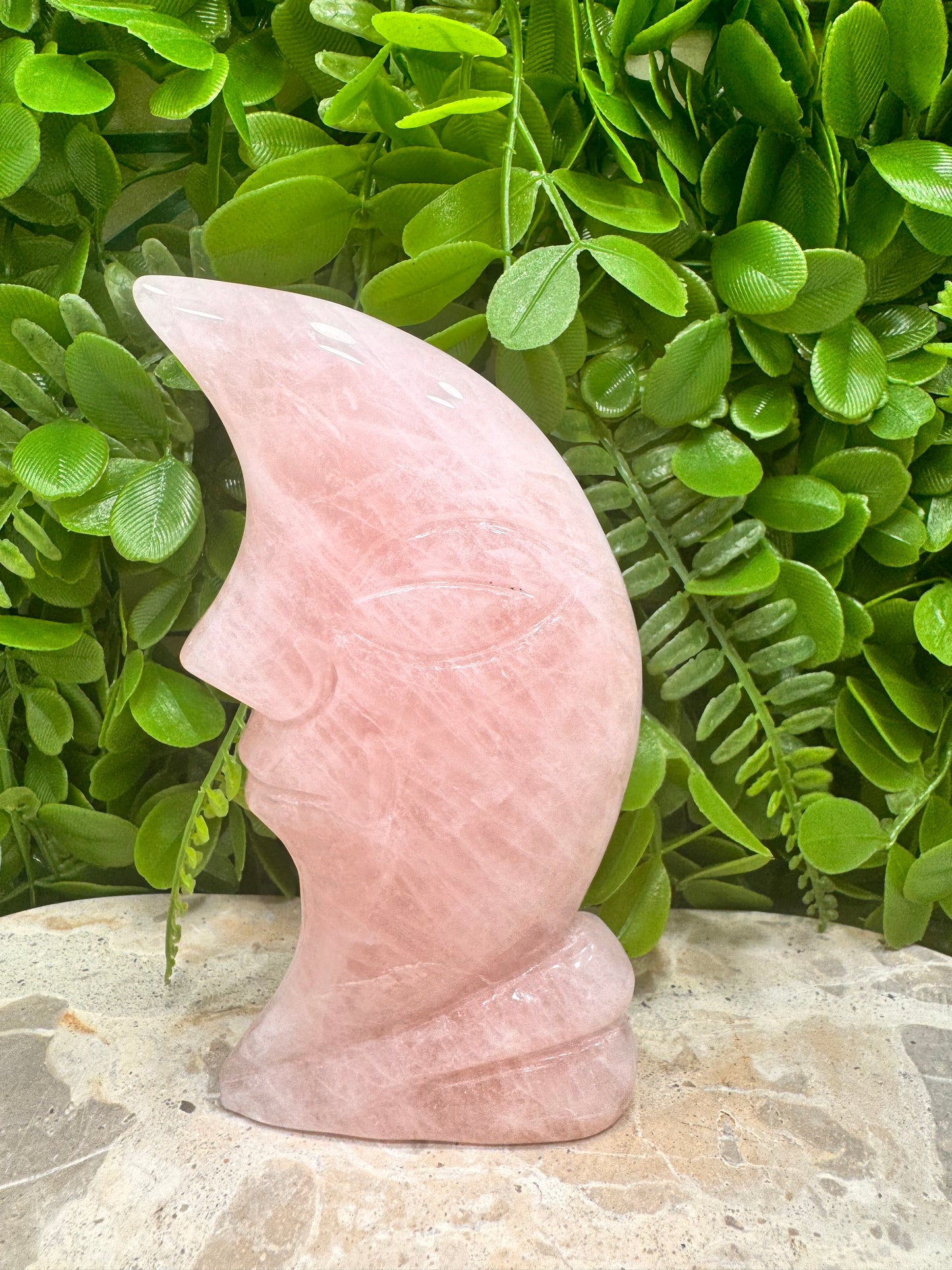 Rose Quartz Moon 360g